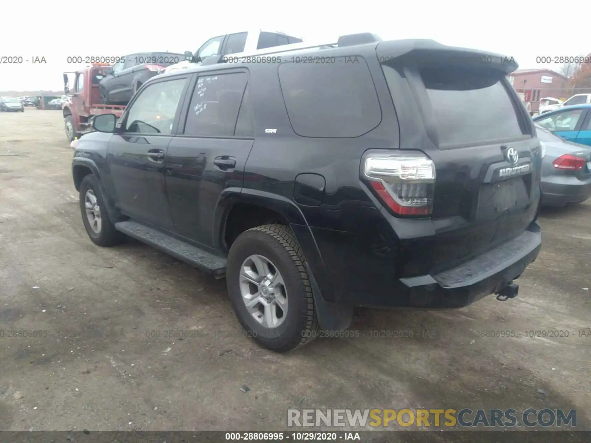 3 Фотография поврежденного автомобиля JTEBU5JR7L5796577 TOYOTA 4RUNNER 2020