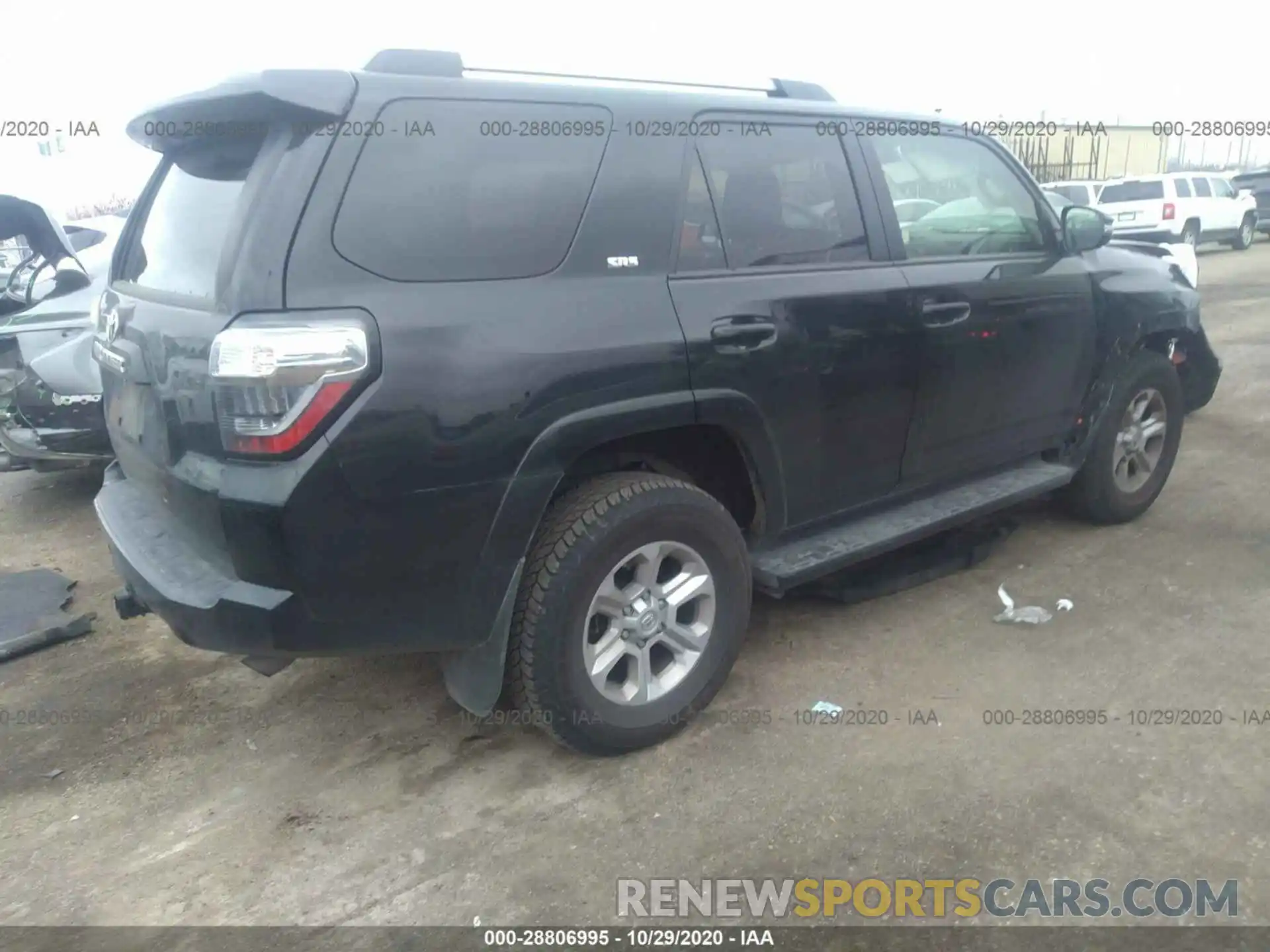 4 Фотография поврежденного автомобиля JTEBU5JR7L5796577 TOYOTA 4RUNNER 2020