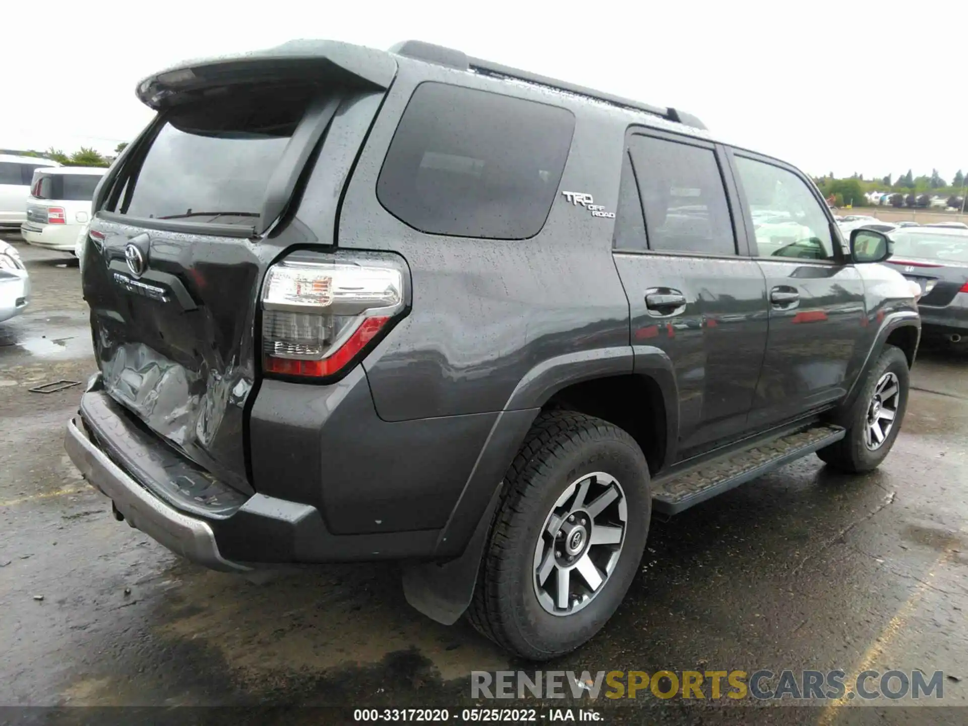 4 Фотография поврежденного автомобиля JTEBU5JR7L5818142 TOYOTA 4RUNNER 2020