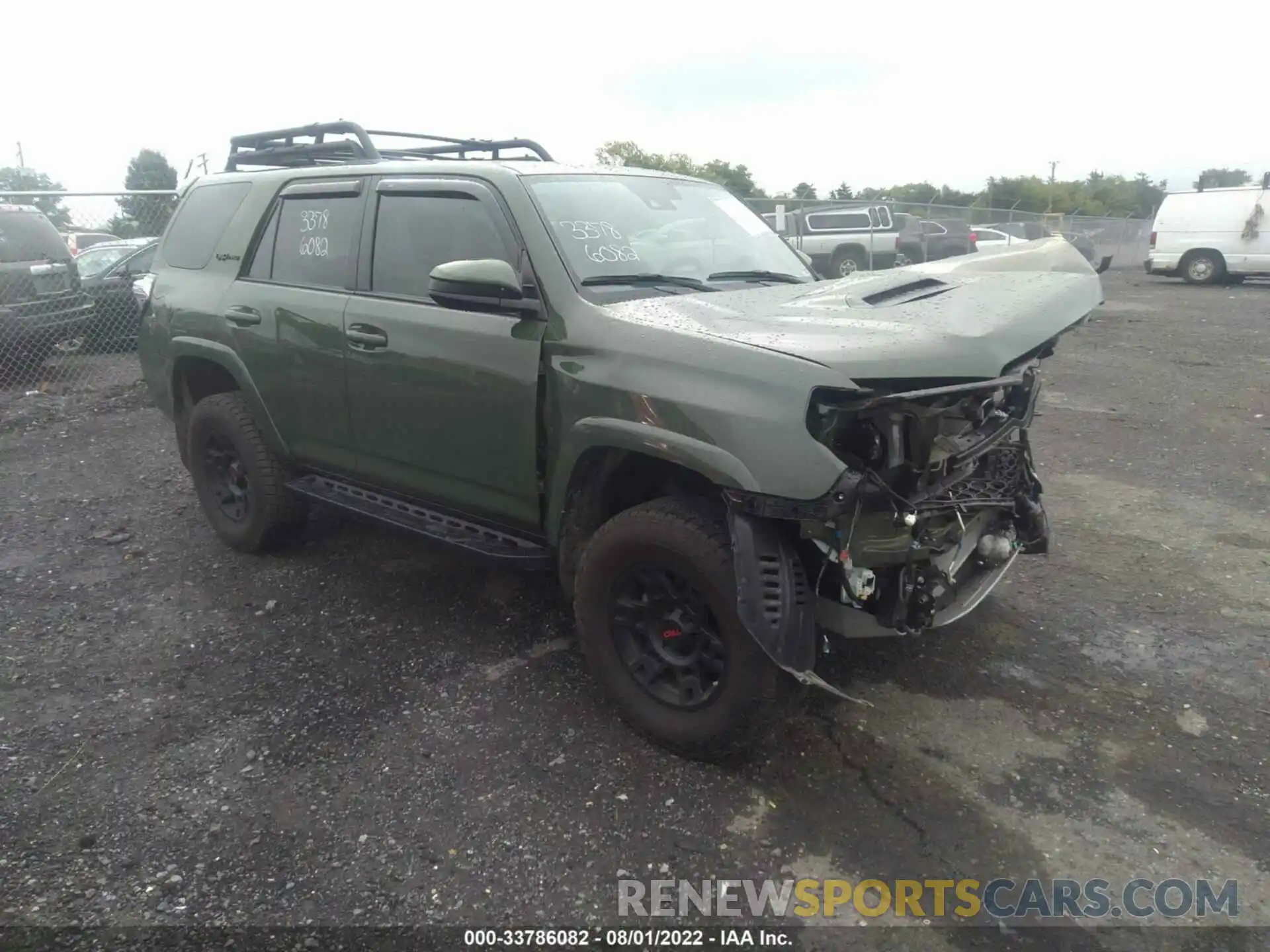 1 Фотография поврежденного автомобиля JTEBU5JR7L5819243 TOYOTA 4RUNNER 2020