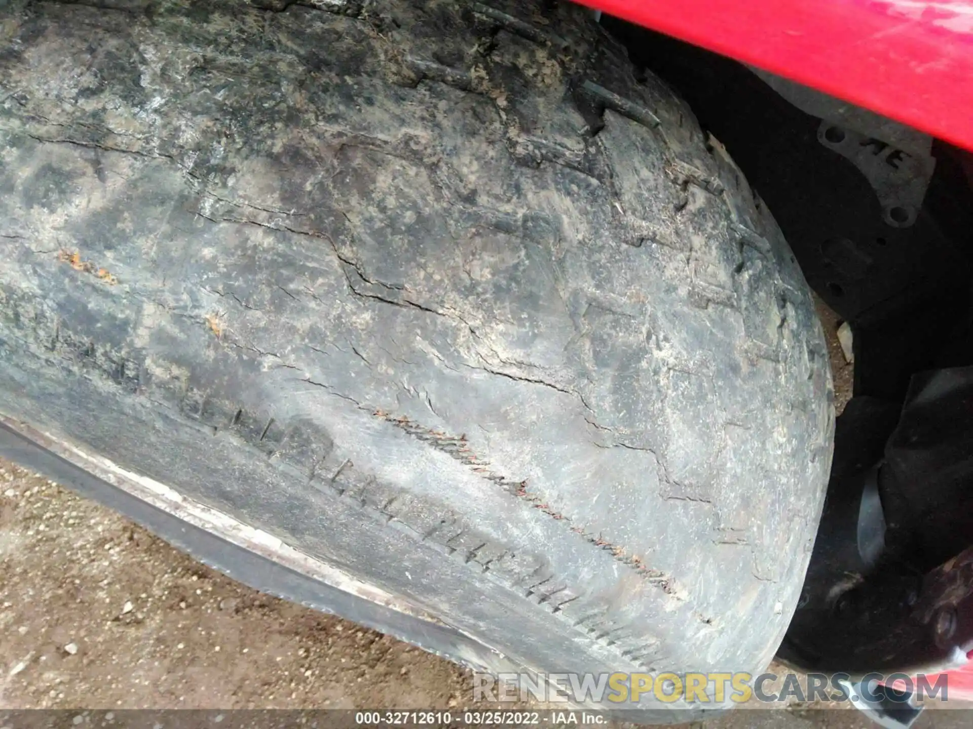 12 Photograph of a damaged car JTEBU5JR7L5820361 TOYOTA 4RUNNER 2020