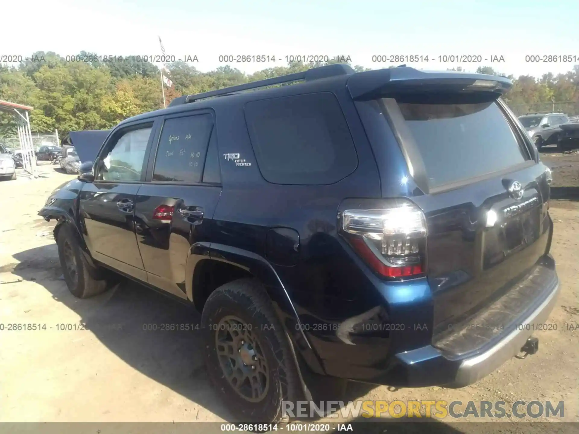 3 Photograph of a damaged car JTEBU5JR7L5820389 TOYOTA 4RUNNER 2020