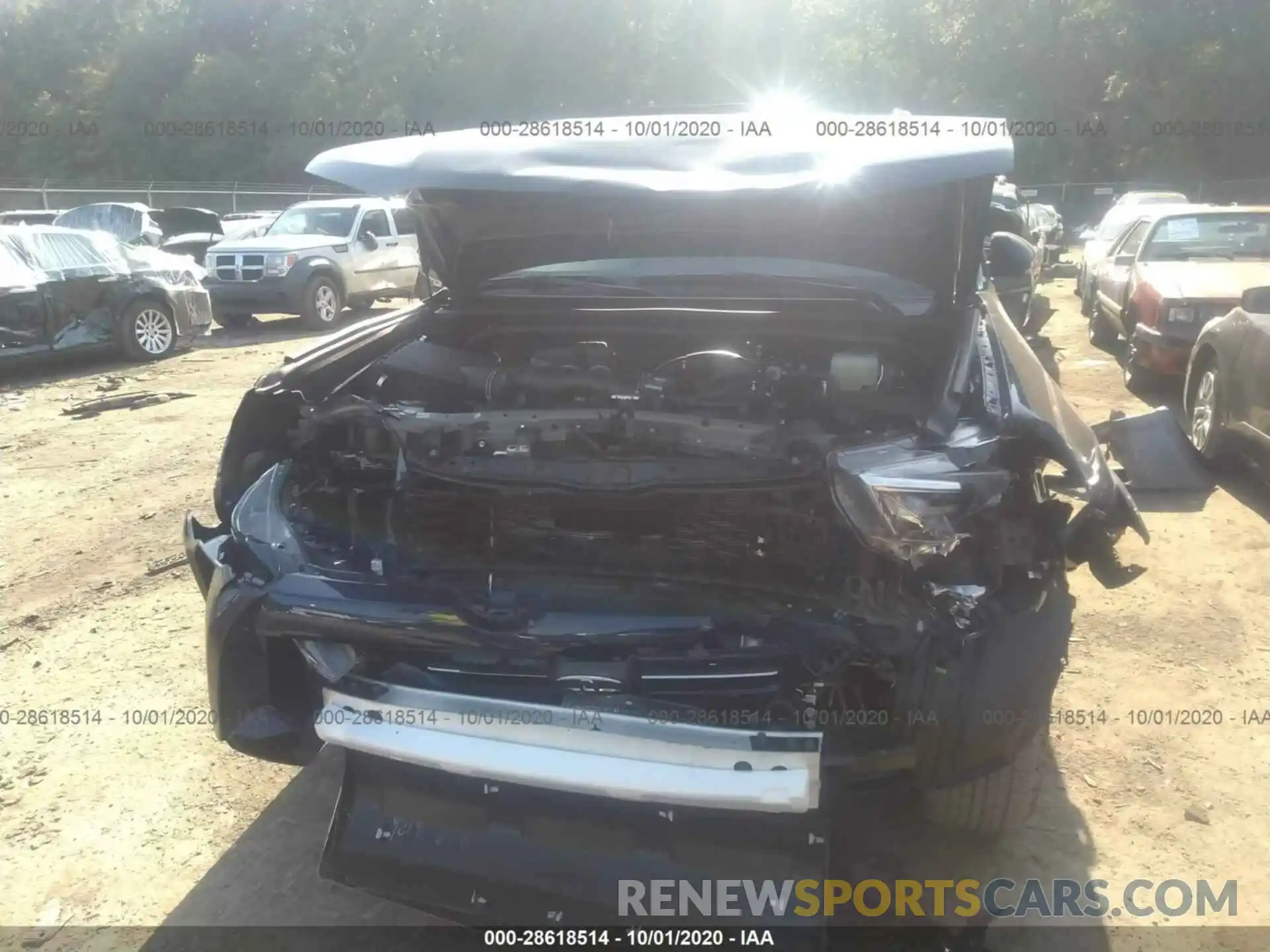 6 Photograph of a damaged car JTEBU5JR7L5820389 TOYOTA 4RUNNER 2020