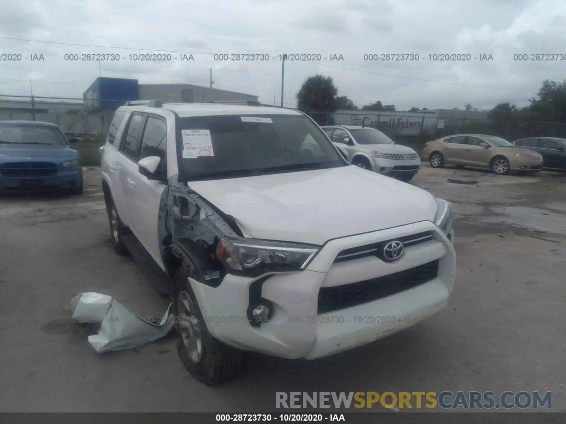 6 Photograph of a damaged car JTEBU5JR8L5737635 TOYOTA 4RUNNER 2020