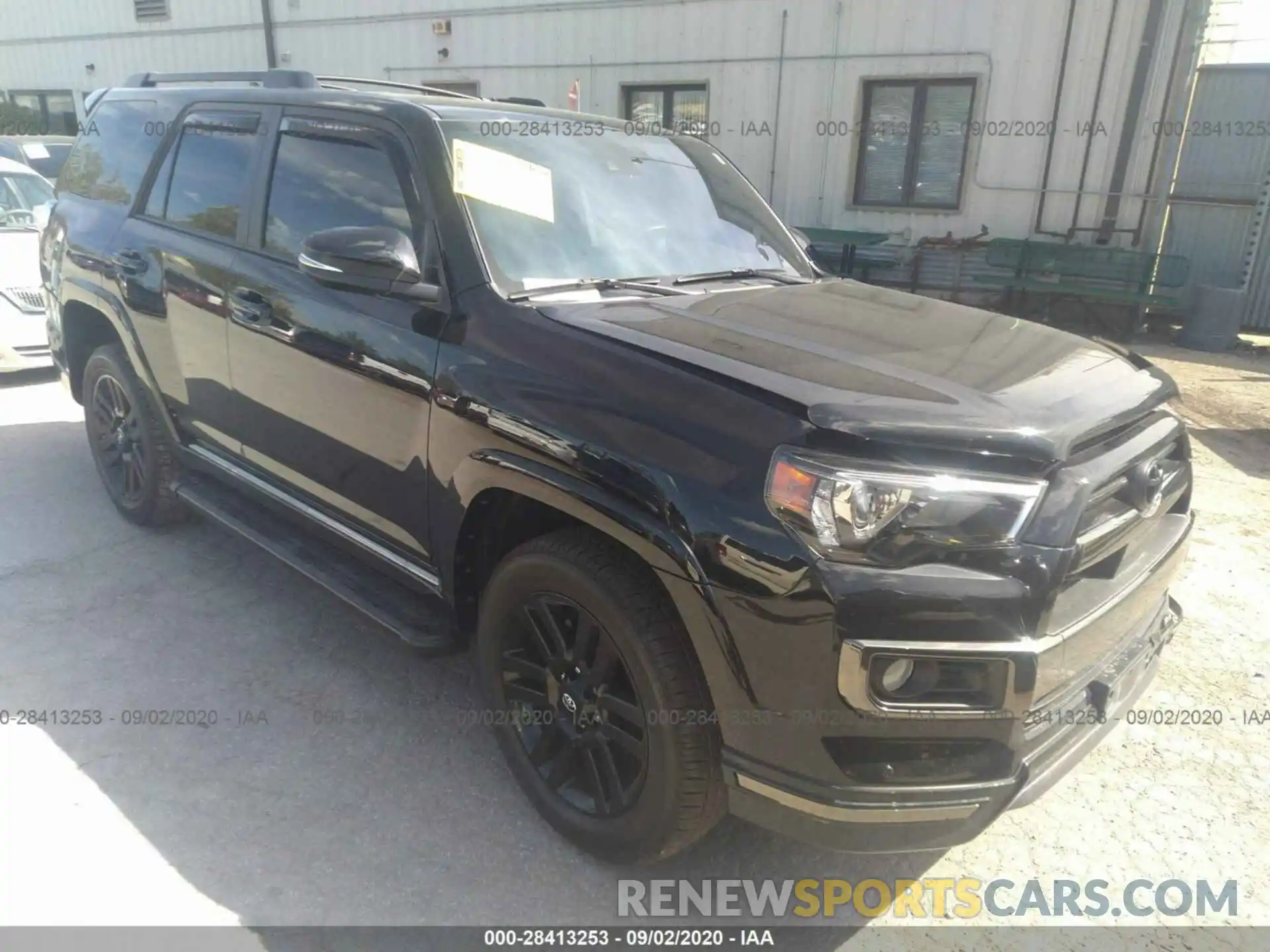 1 Фотография поврежденного автомобиля JTEBU5JR8L5740728 TOYOTA 4RUNNER 2020