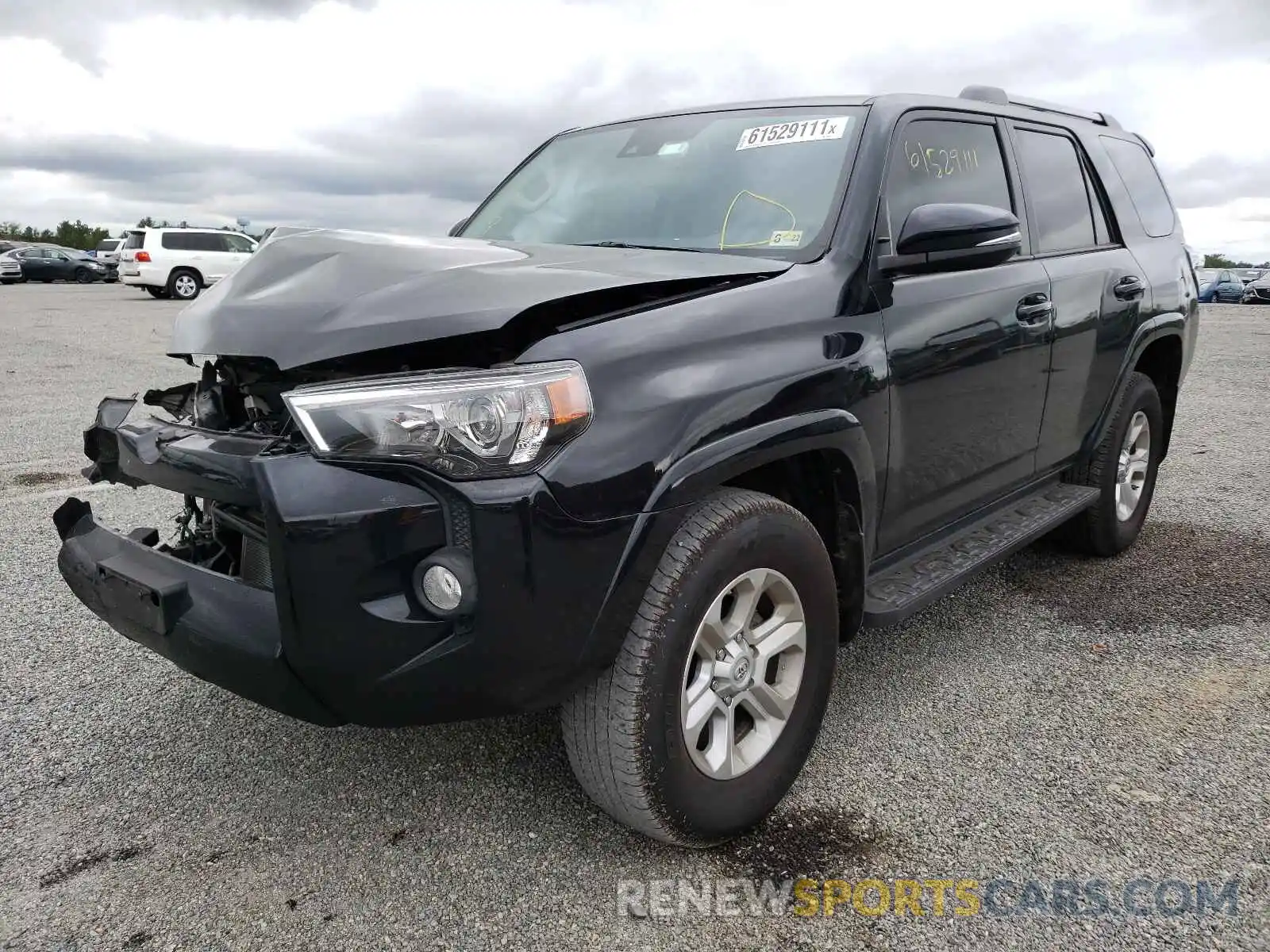 2 Photograph of a damaged car JTEBU5JR8L5750580 TOYOTA 4RUNNER 2020