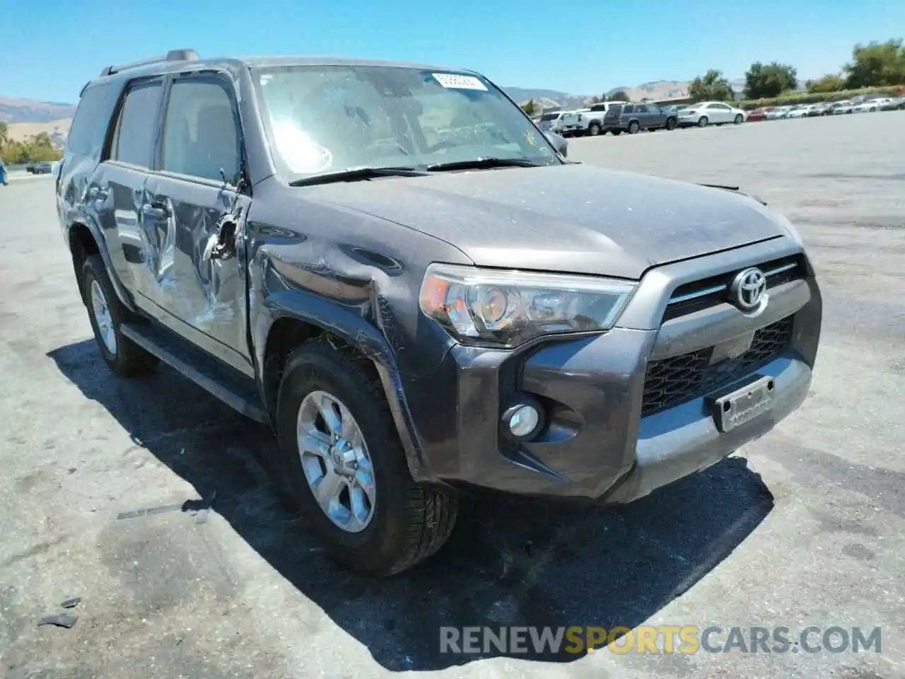 1 Photograph of a damaged car JTEBU5JR8L5753219 TOYOTA 4RUNNER 2020