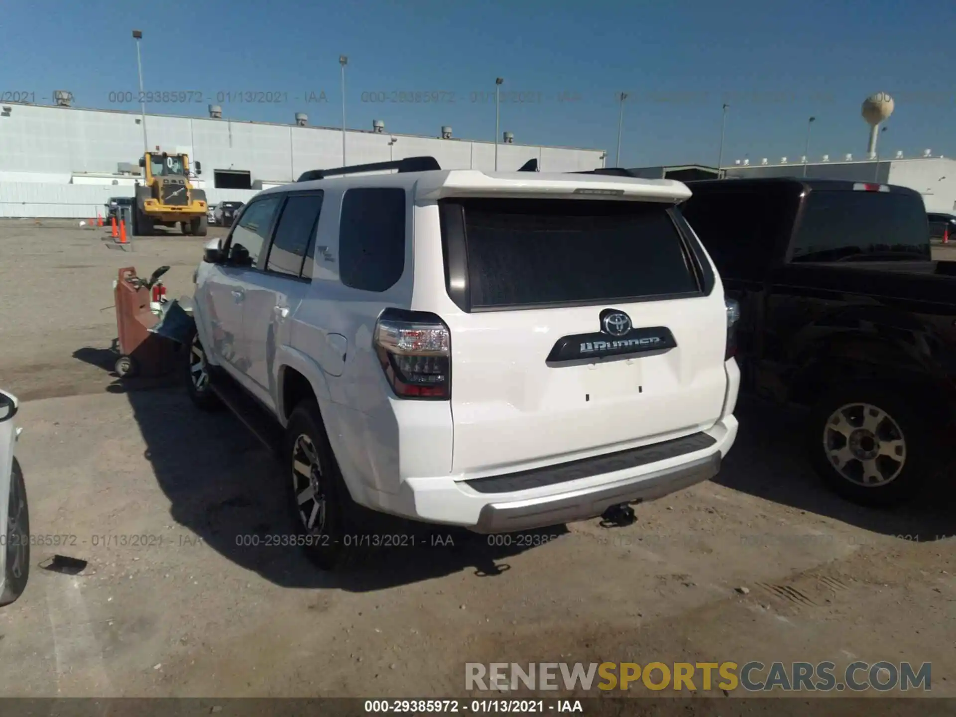 3 Photograph of a damaged car JTEBU5JR8L5755701 TOYOTA 4RUNNER 2020