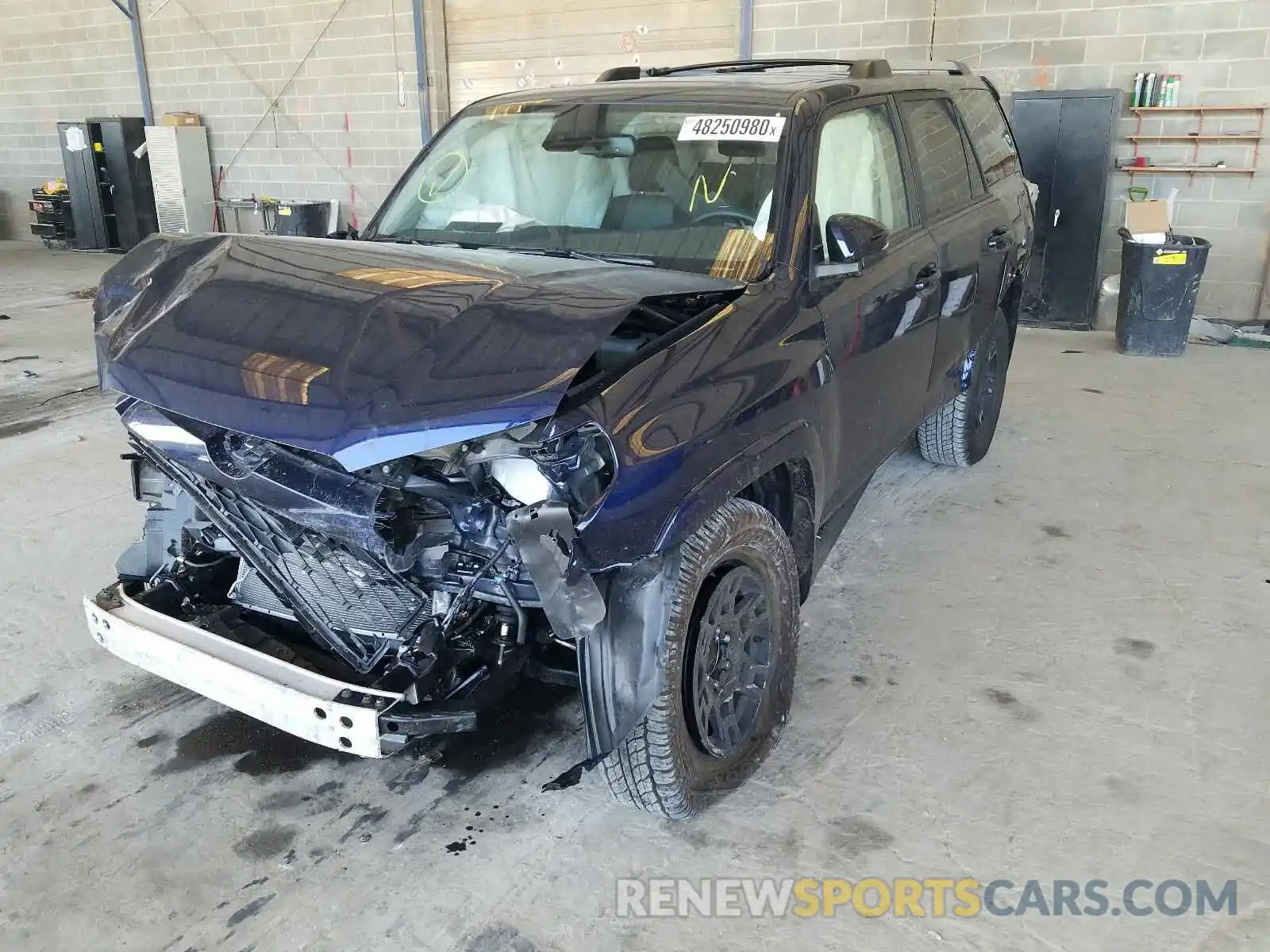 2 Photograph of a damaged car JTEBU5JR8L5756282 TOYOTA 4RUNNER 2020