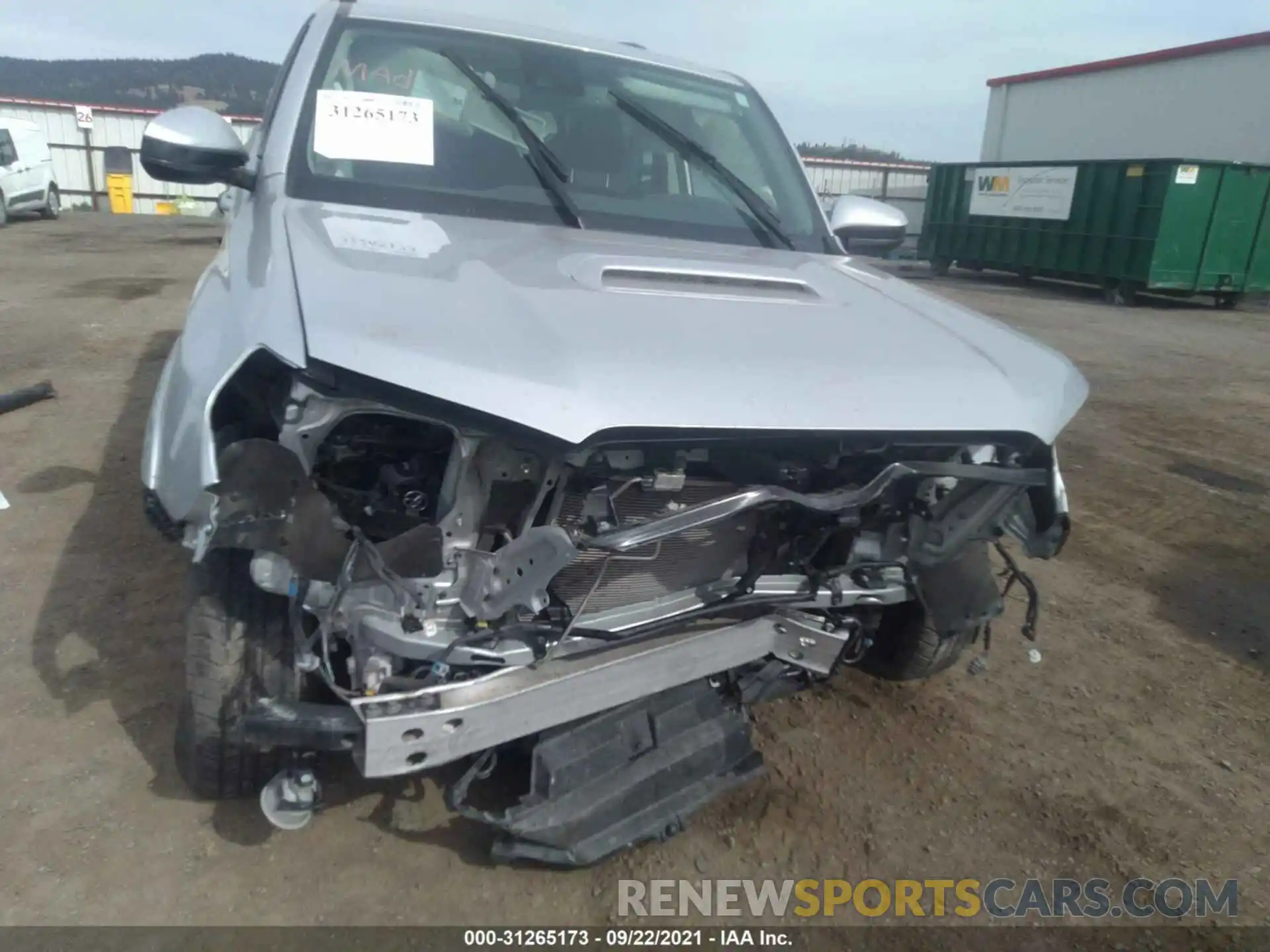 6 Photograph of a damaged car JTEBU5JR8L5764723 TOYOTA 4RUNNER 2020