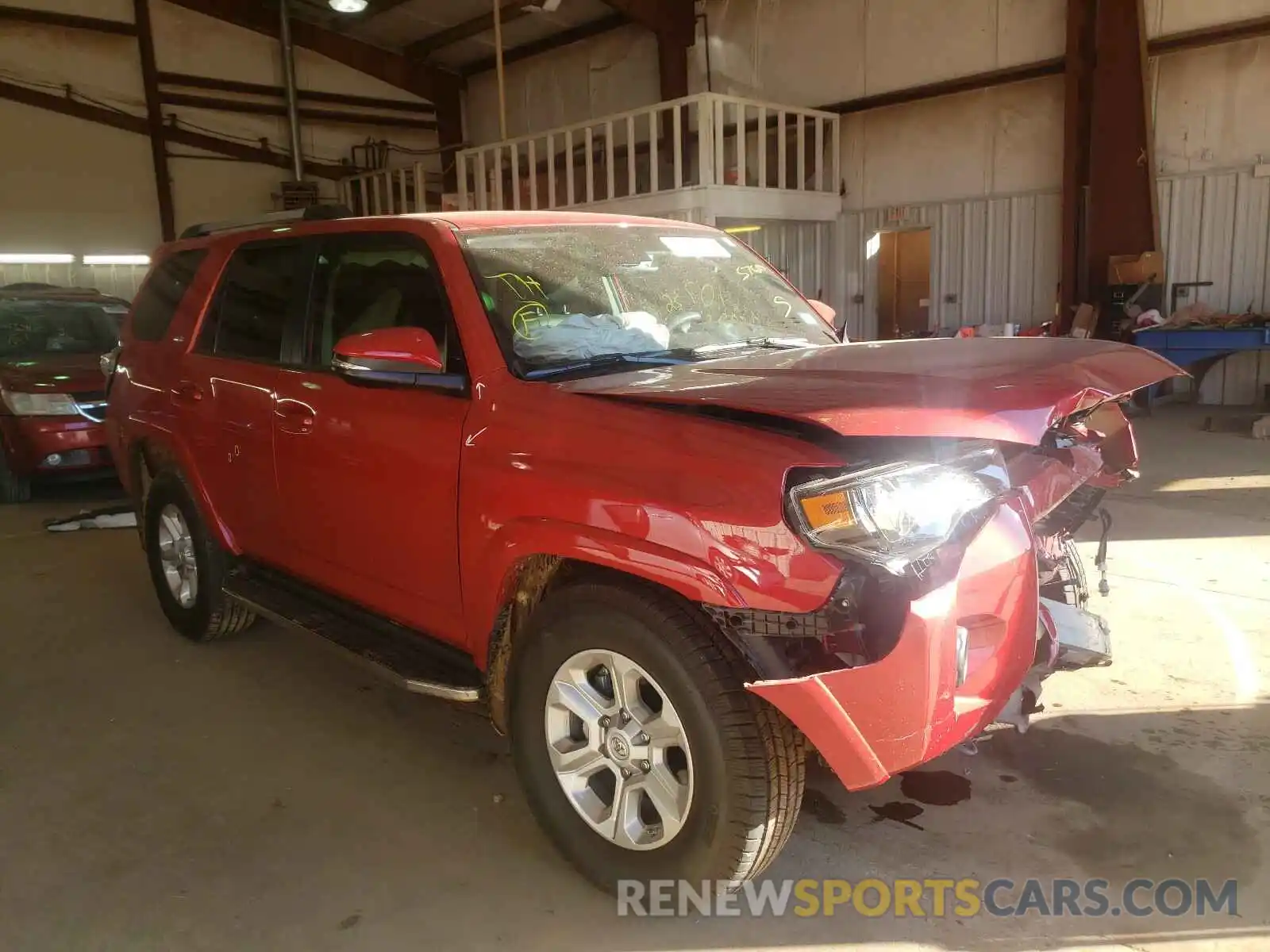 1 Photograph of a damaged car JTEBU5JR8L5765760 TOYOTA 4RUNNER 2020