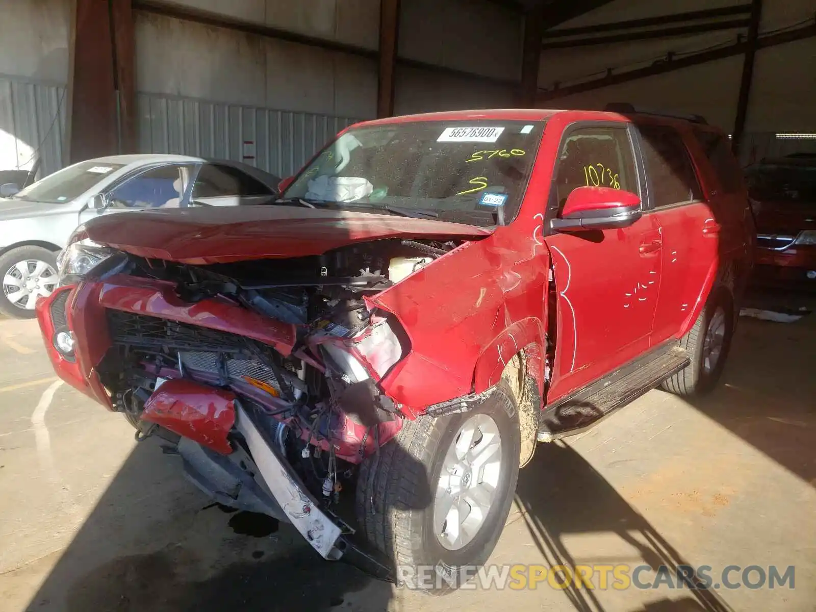 2 Photograph of a damaged car JTEBU5JR8L5765760 TOYOTA 4RUNNER 2020