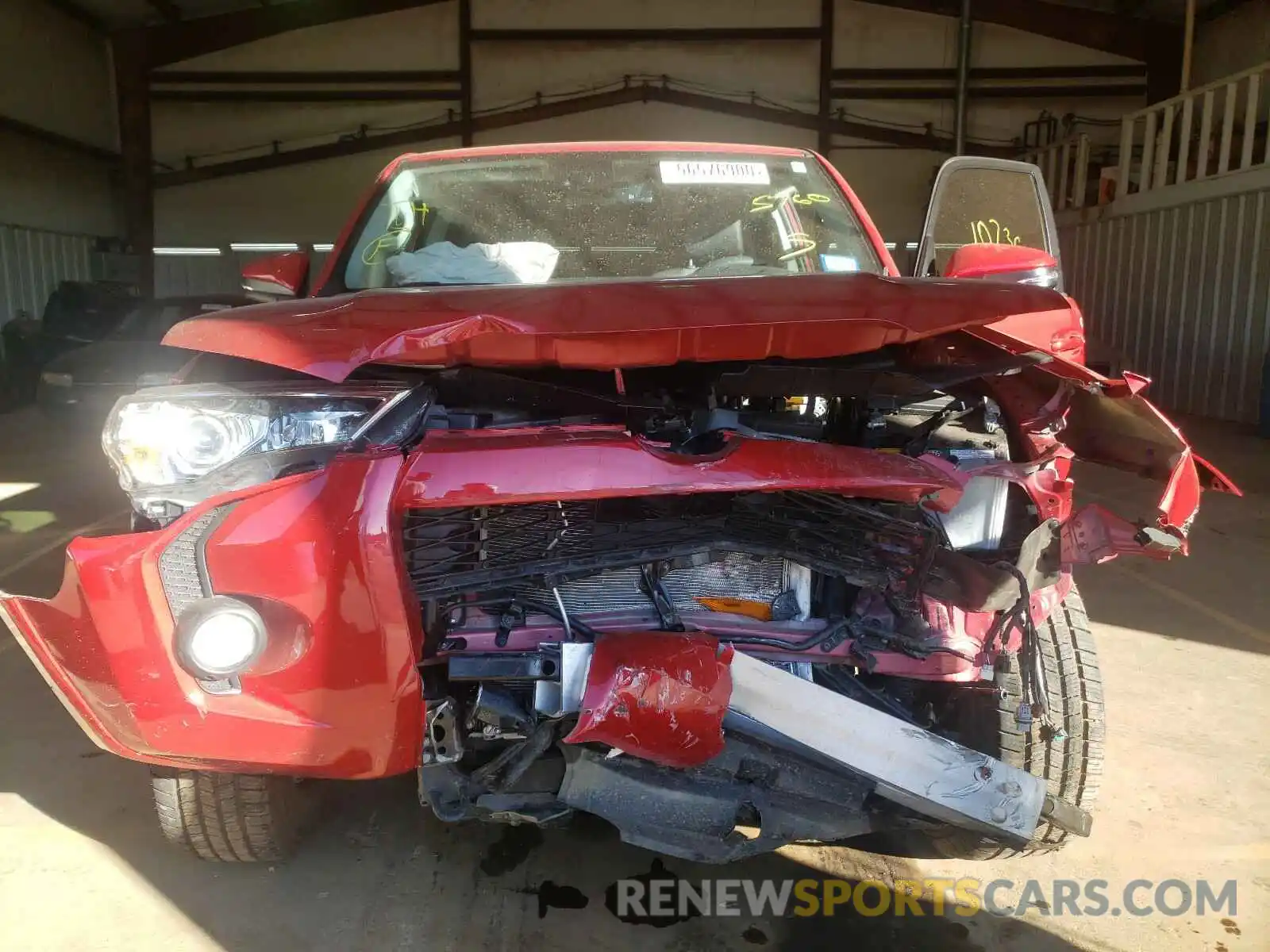 9 Photograph of a damaged car JTEBU5JR8L5765760 TOYOTA 4RUNNER 2020