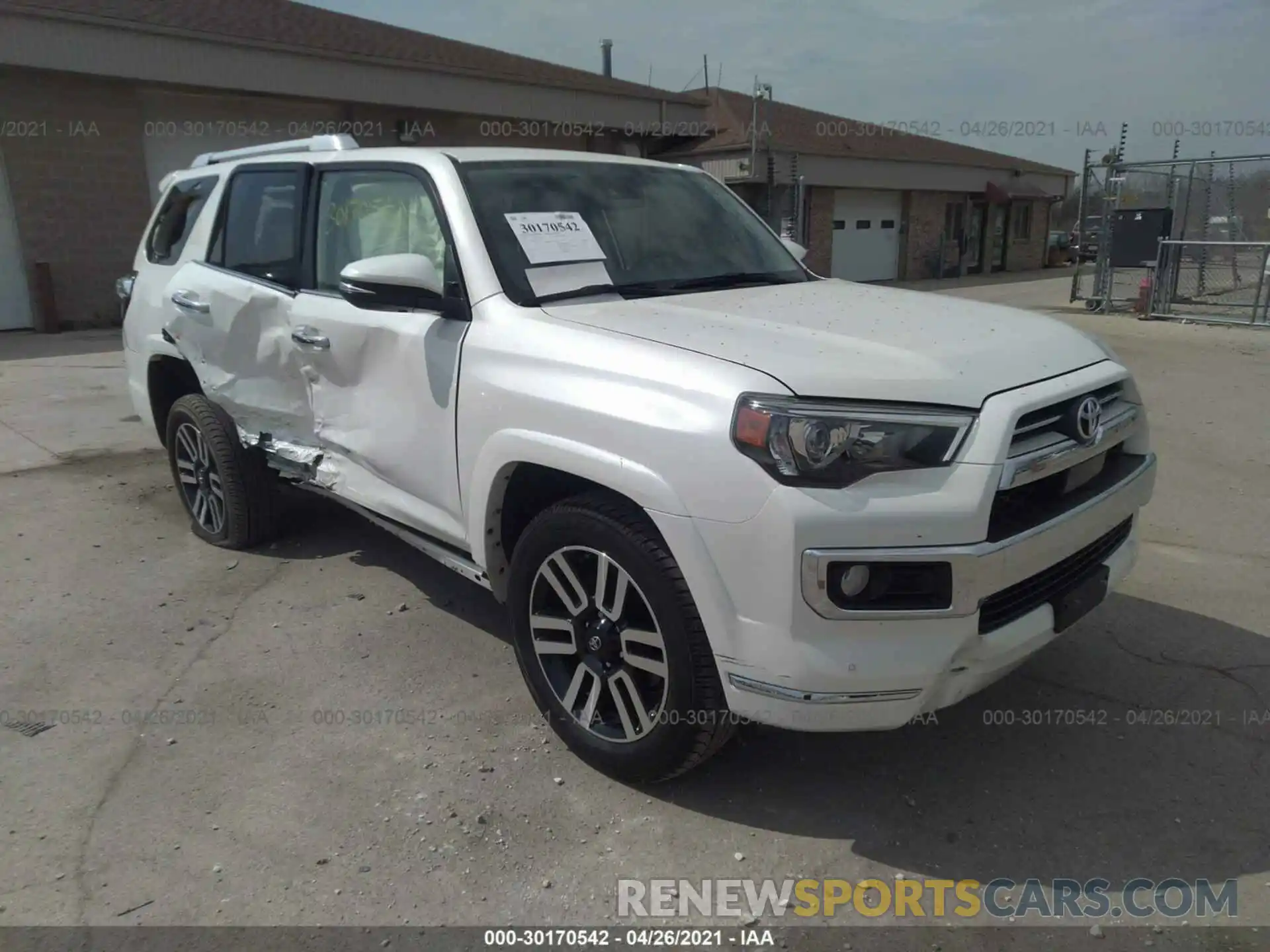 1 Photograph of a damaged car JTEBU5JR8L5774166 TOYOTA 4RUNNER 2020