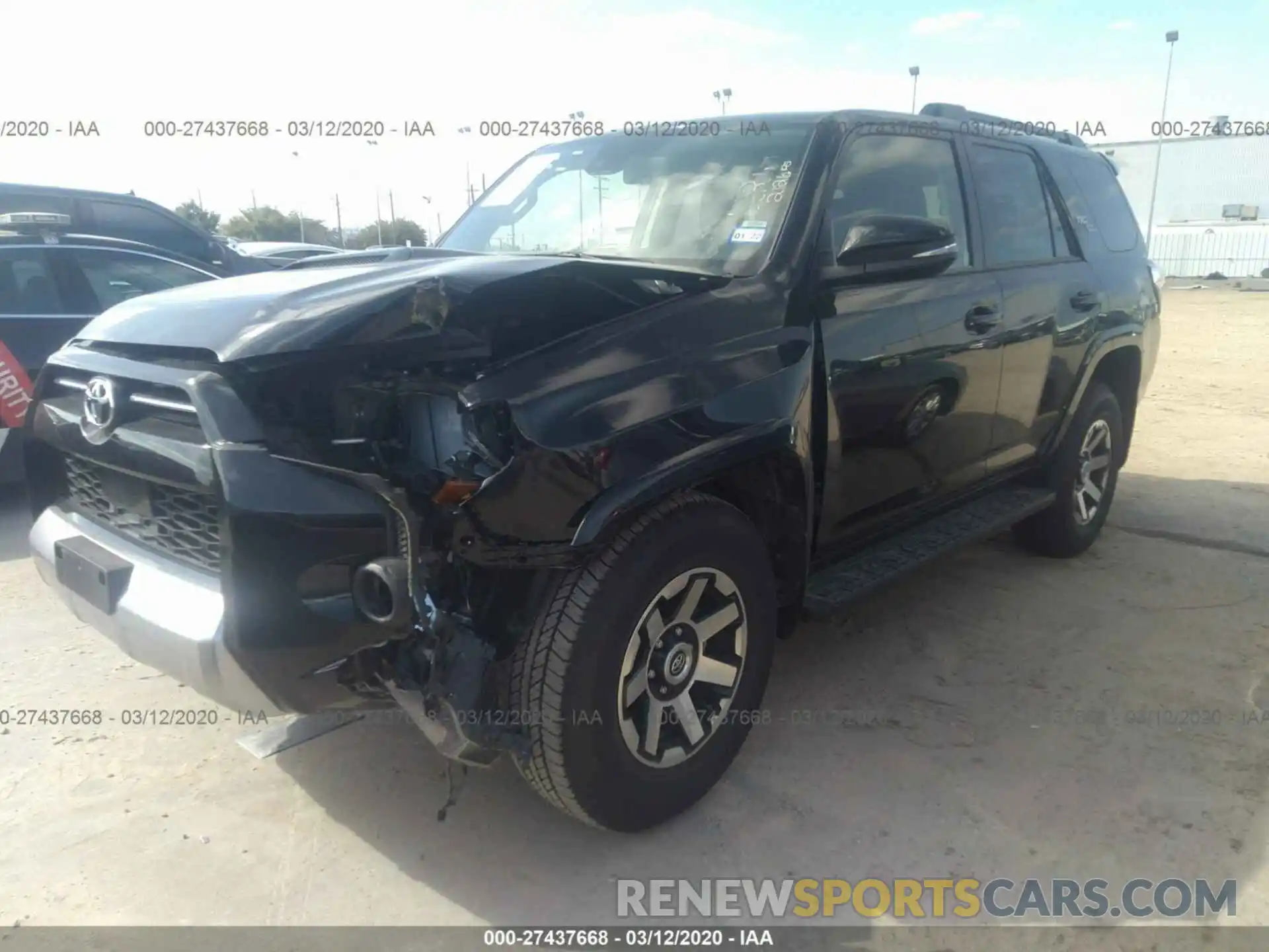 2 Photograph of a damaged car JTEBU5JR8L5786852 TOYOTA 4RUNNER 2020