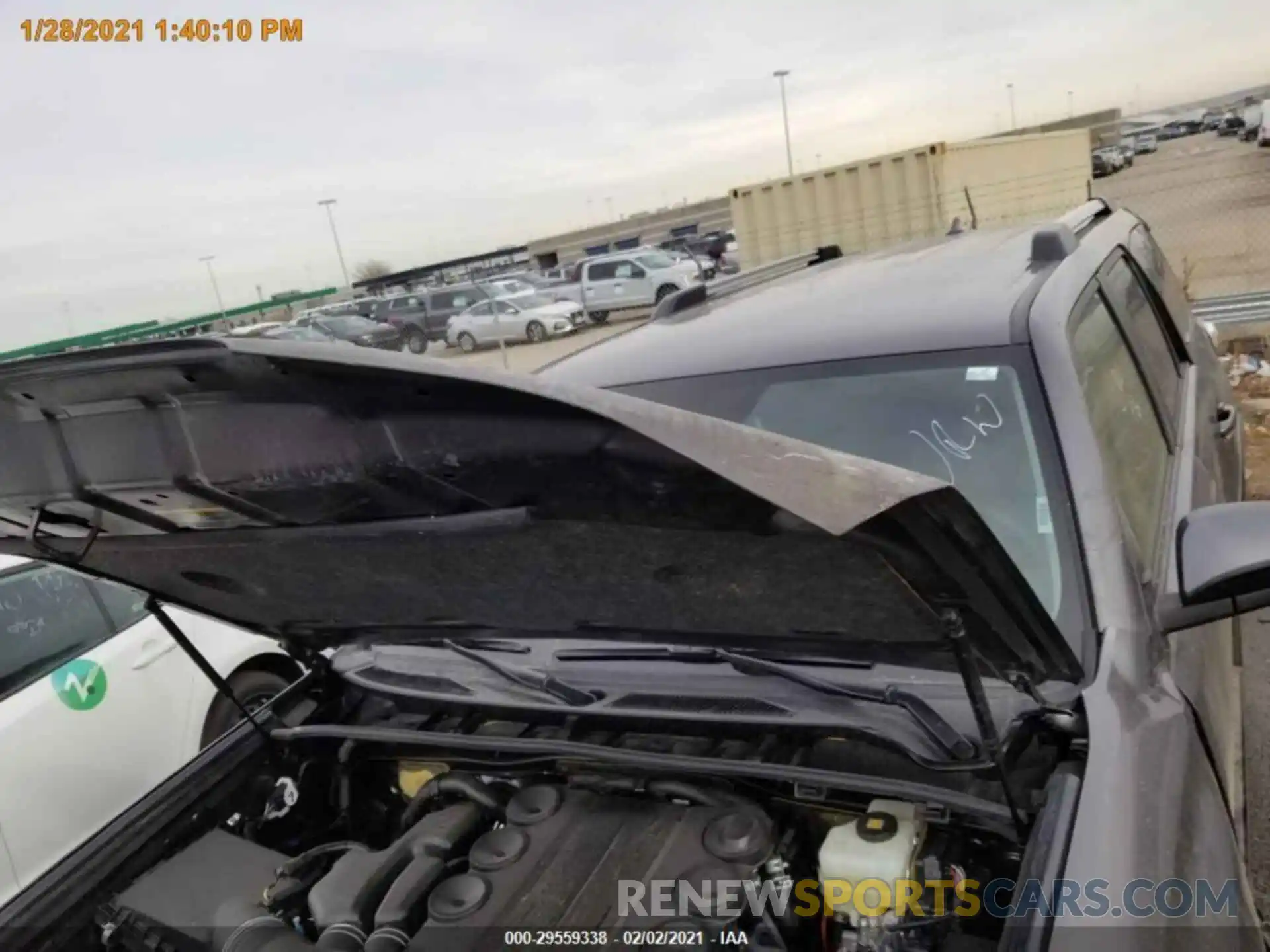 17 Photograph of a damaged car JTEBU5JR8L5790707 TOYOTA 4RUNNER 2020