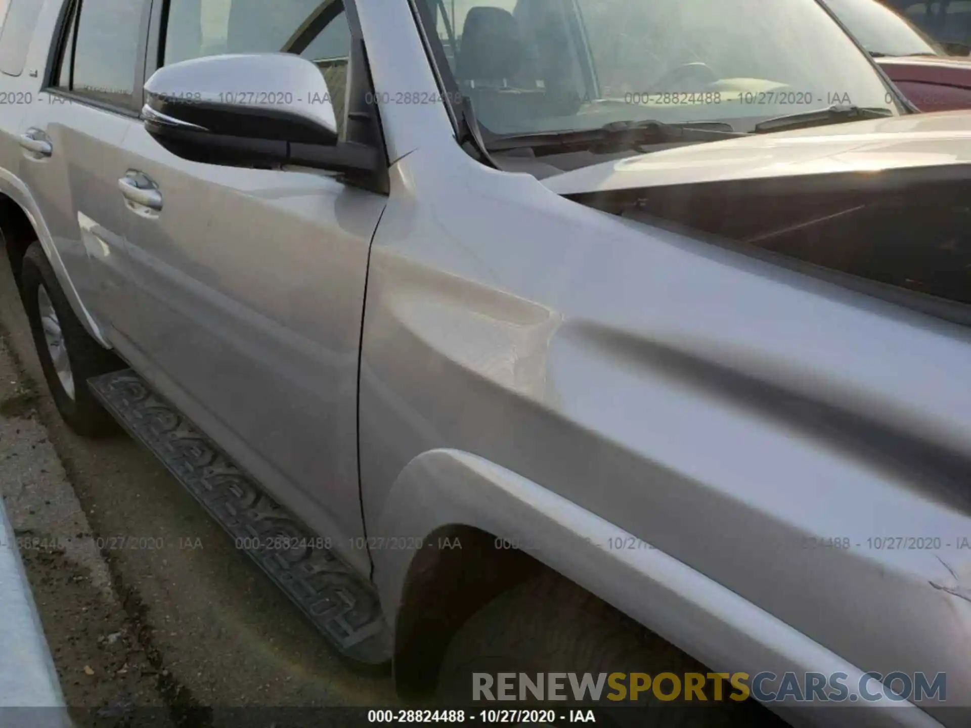 12 Photograph of a damaged car JTEBU5JR8L5794918 TOYOTA 4RUNNER 2020