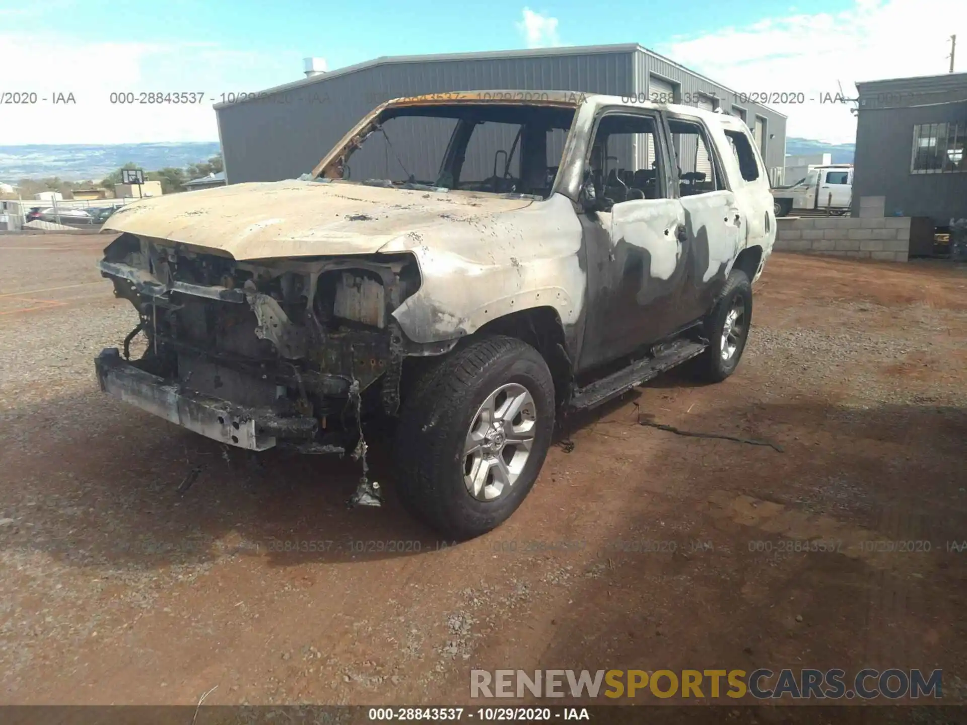 2 Photograph of a damaged car JTEBU5JR8L5805240 TOYOTA 4RUNNER 2020