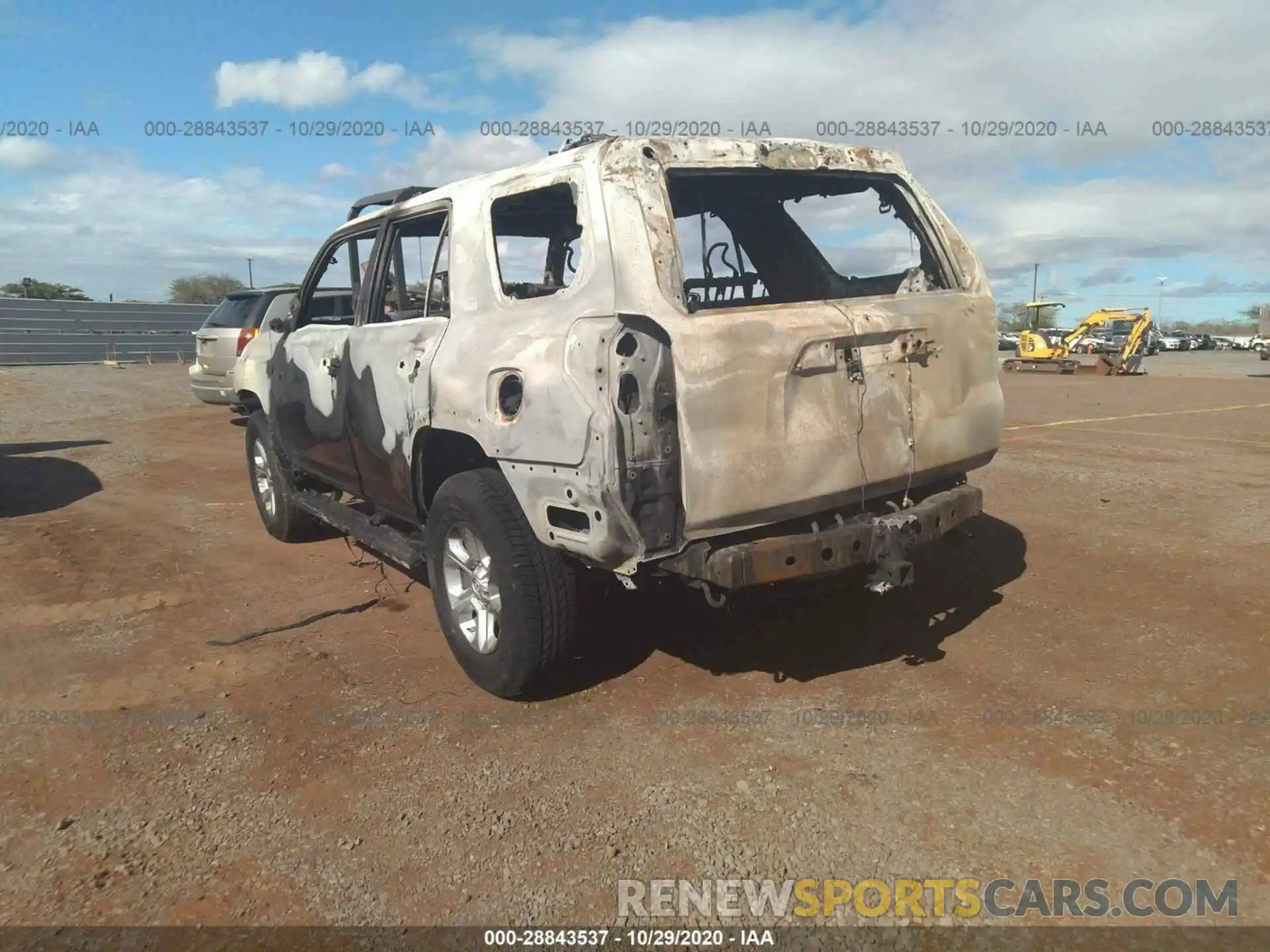 3 Photograph of a damaged car JTEBU5JR8L5805240 TOYOTA 4RUNNER 2020