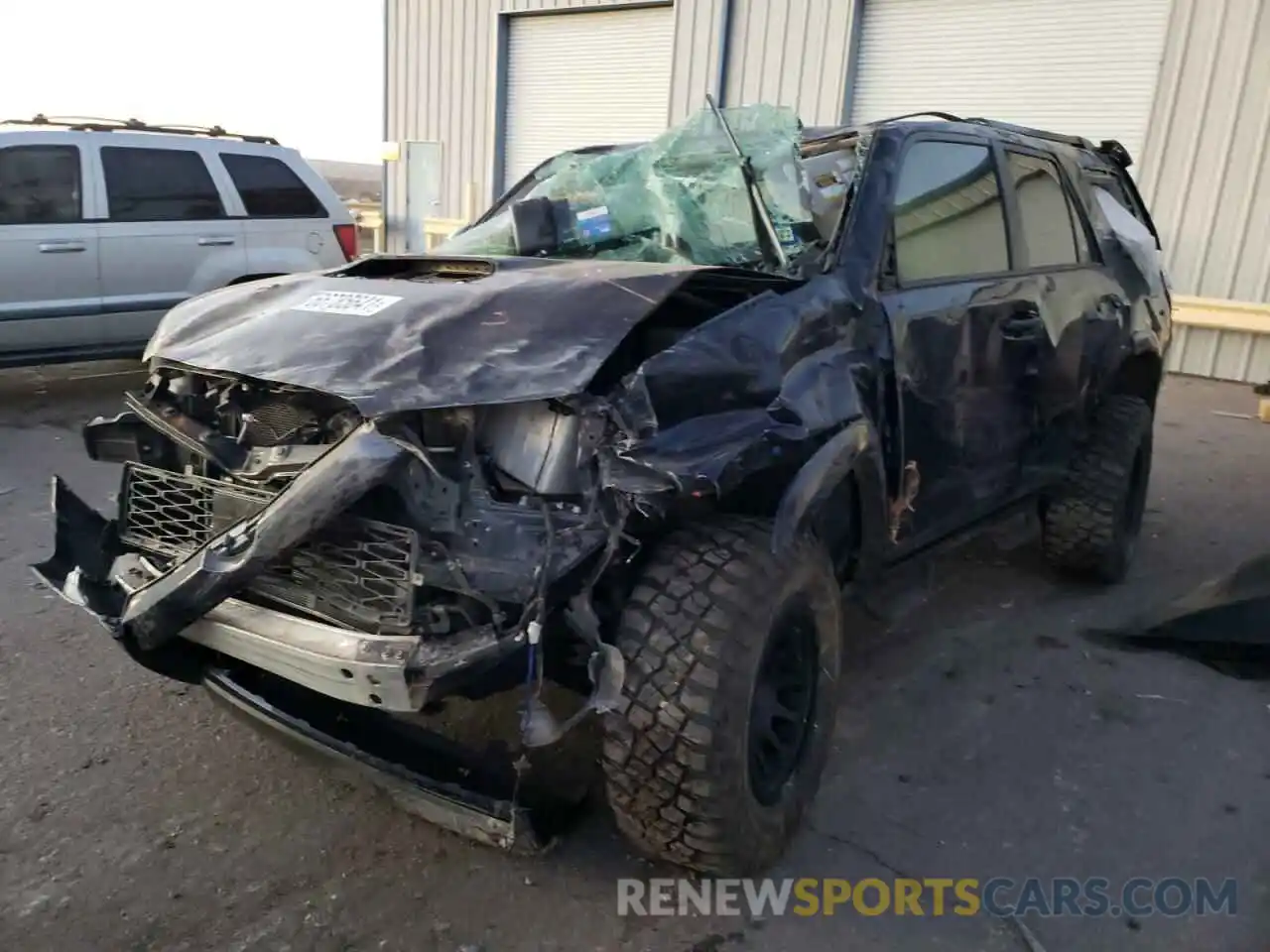 2 Photograph of a damaged car JTEBU5JR8L5808817 TOYOTA 4RUNNER 2020