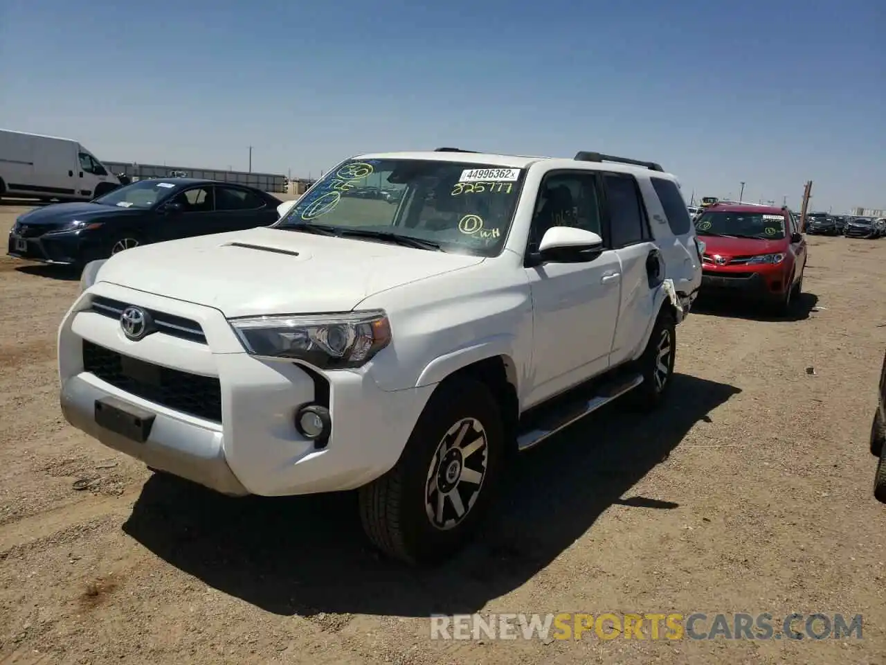 2 Photograph of a damaged car JTEBU5JR8L5825777 TOYOTA 4RUNNER 2020