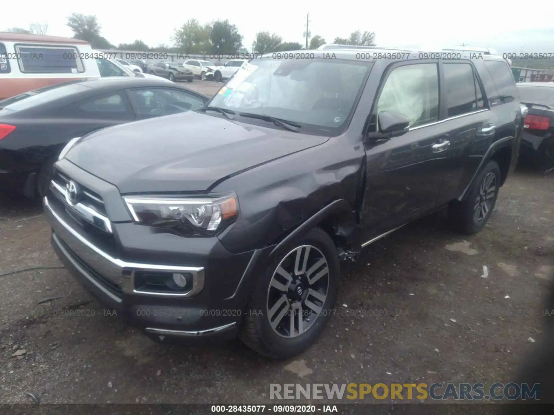 2 Photograph of a damaged car JTEBU5JR8L5831594 TOYOTA 4RUNNER 2020