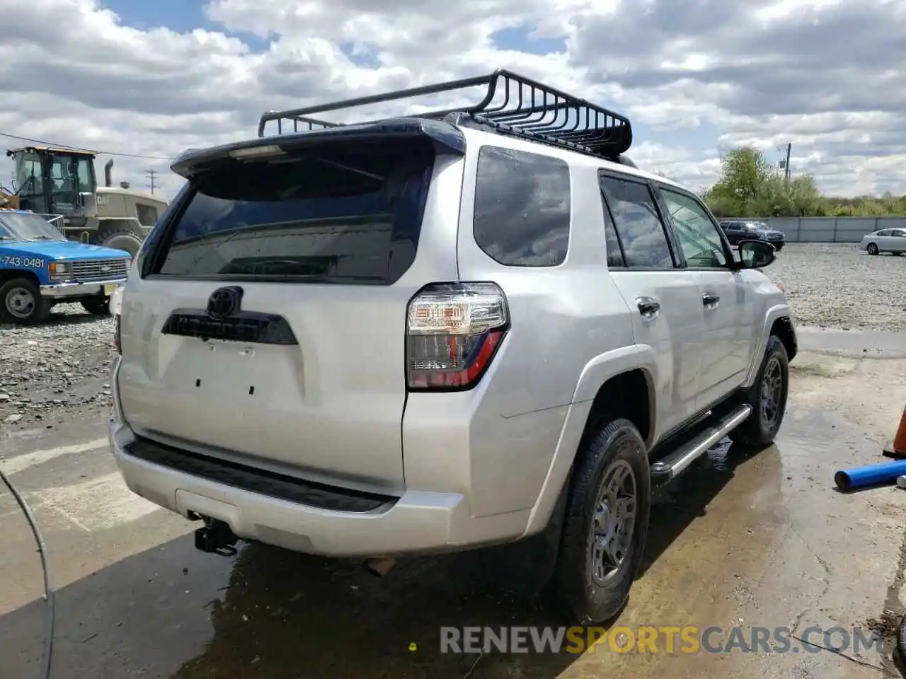 4 Фотография поврежденного автомобиля JTEBU5JR8L5835919 TOYOTA 4RUNNER 2020