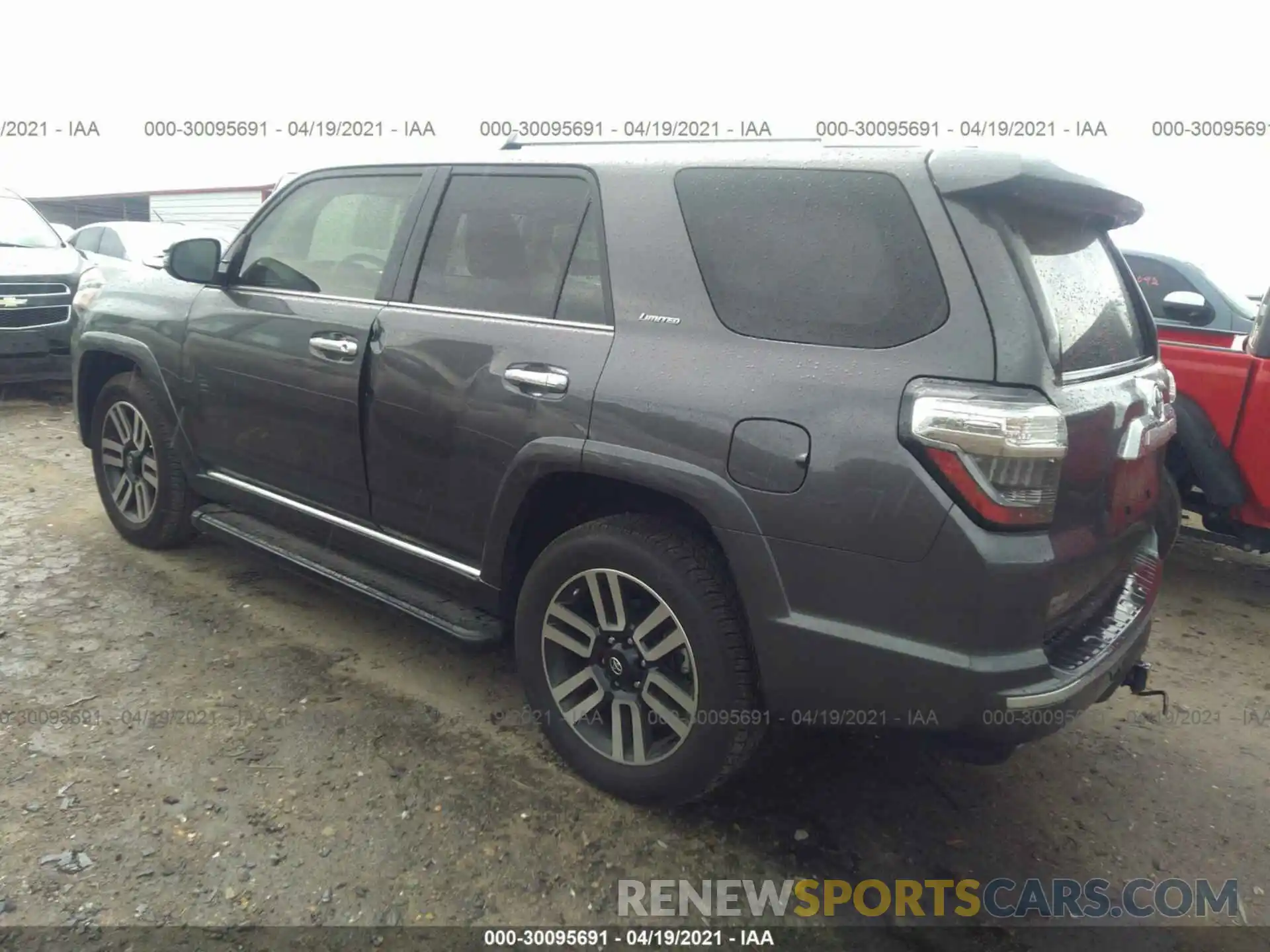 3 Фотография поврежденного автомобиля JTEBU5JR9L5738826 TOYOTA 4RUNNER 2020