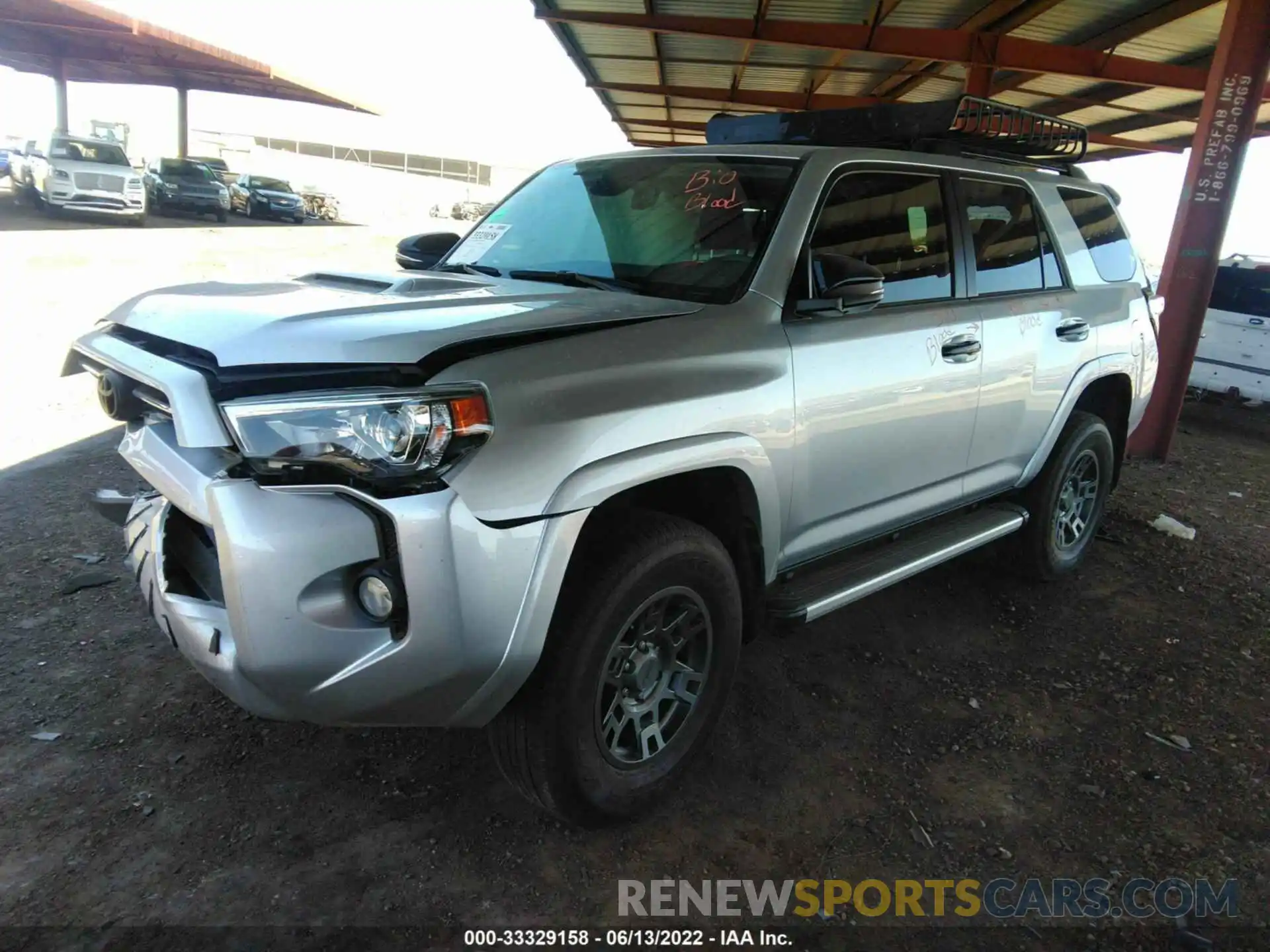 2 Фотография поврежденного автомобиля JTEBU5JR9L5756713 TOYOTA 4RUNNER 2020