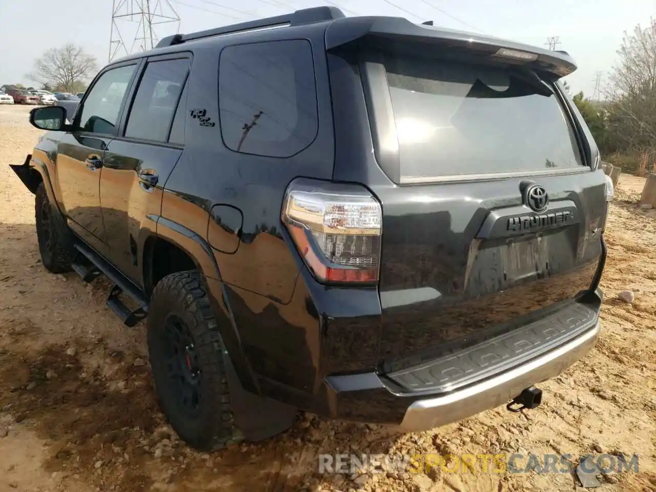 3 Фотография поврежденного автомобиля JTEBU5JR9L5757859 TOYOTA 4RUNNER 2020