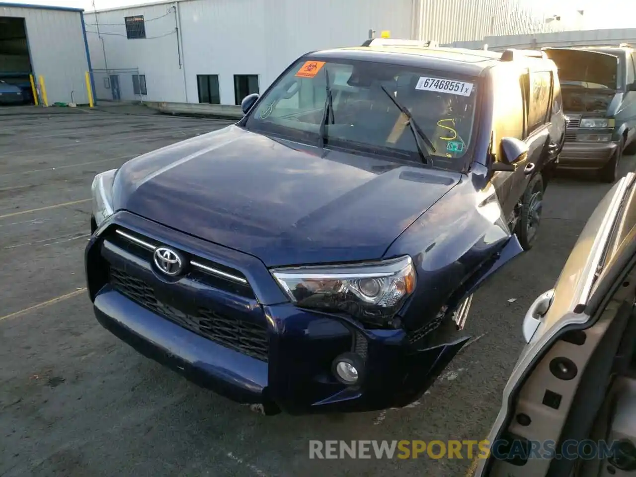 2 Photograph of a damaged car JTEBU5JR9L5760048 TOYOTA 4RUNNER 2020