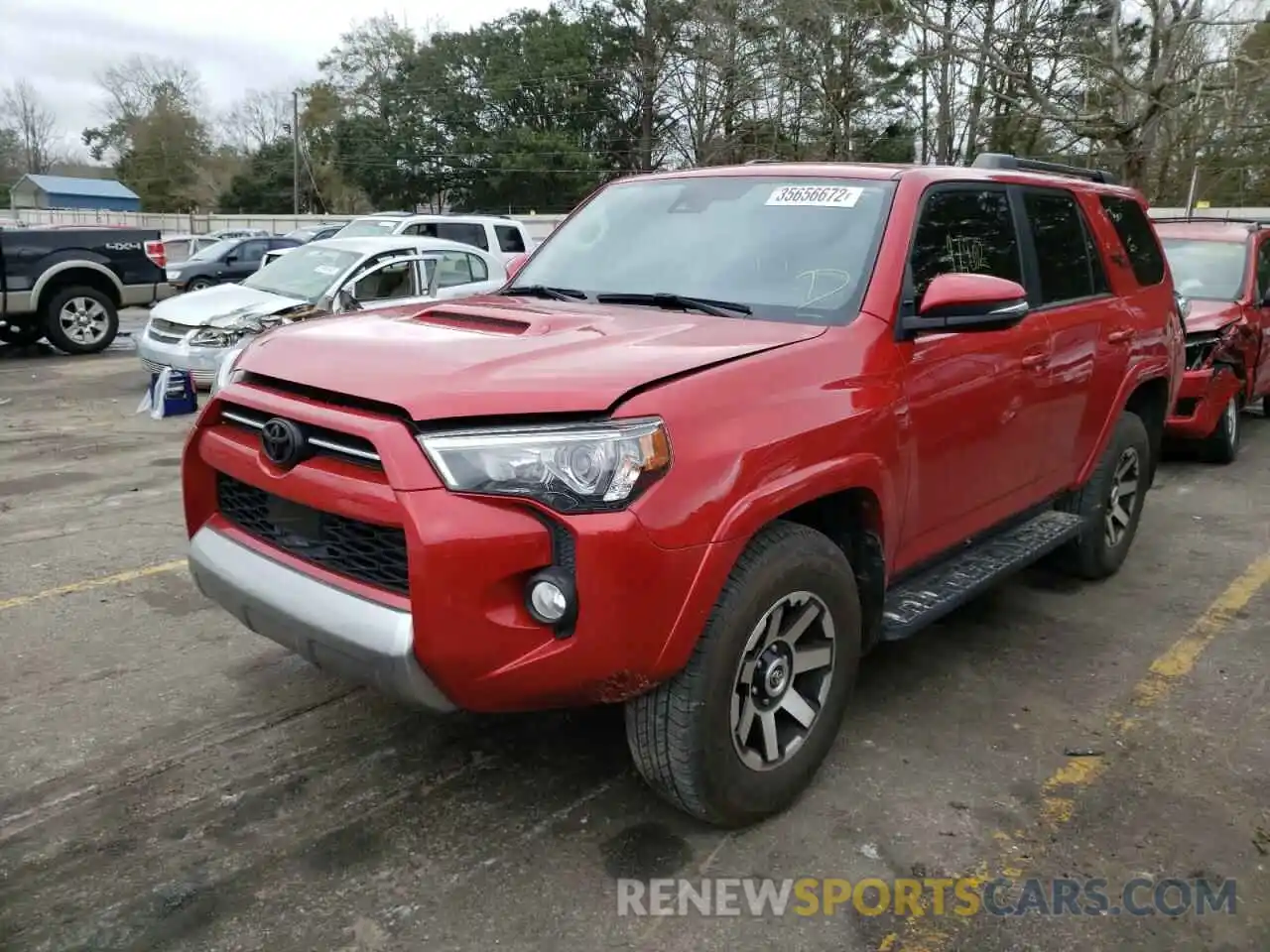 2 Photograph of a damaged car JTEBU5JR9L5767470 TOYOTA 4RUNNER 2020