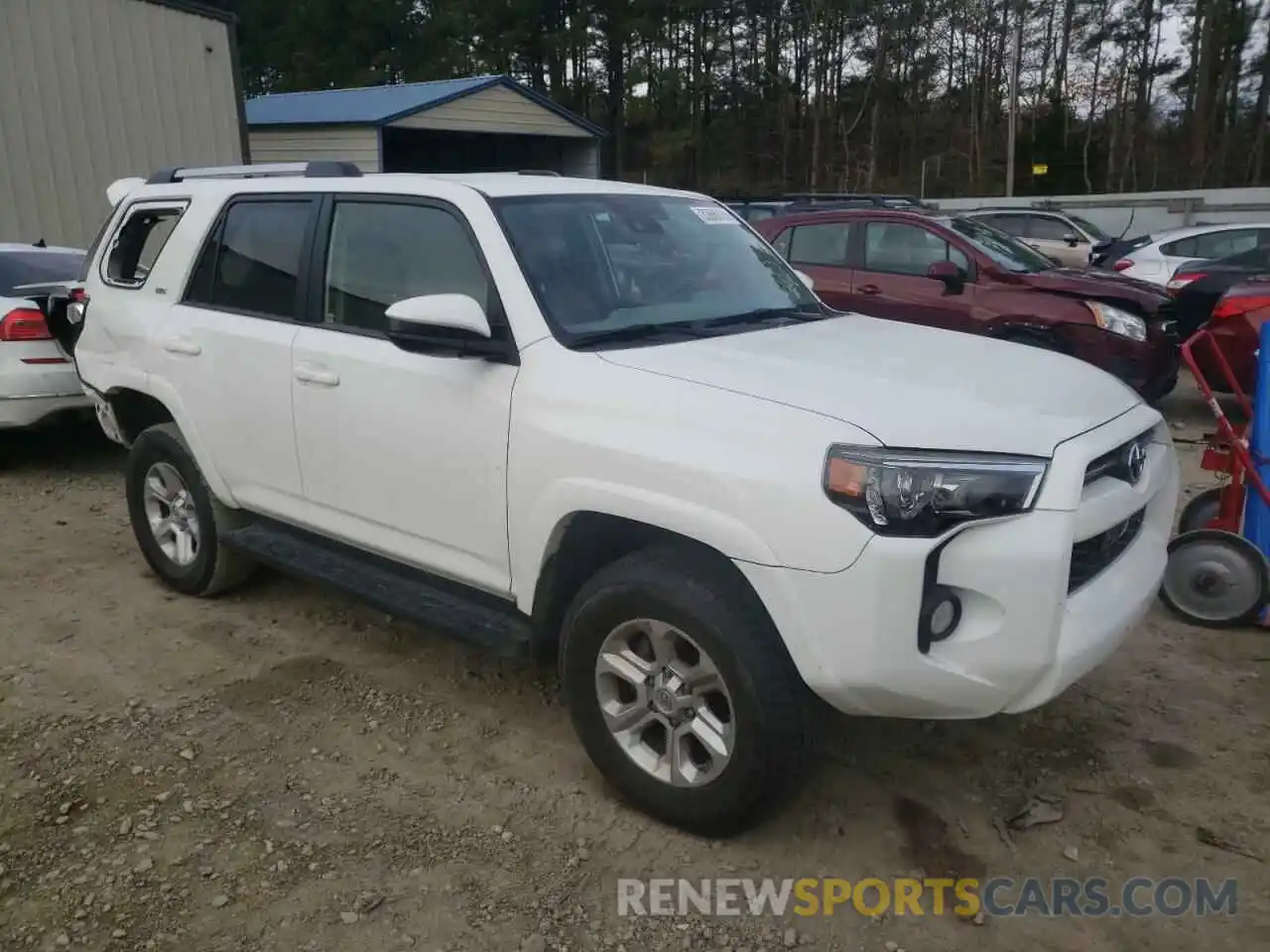 1 Photograph of a damaged car JTEBU5JR9L5773172 TOYOTA 4RUNNER 2020