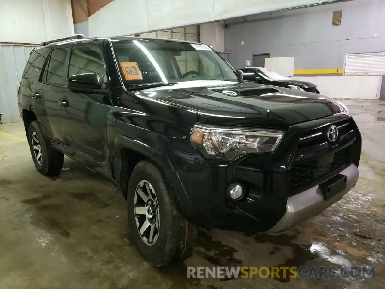 1 Фотография поврежденного автомобиля JTEBU5JR9L5774662 TOYOTA 4RUNNER 2020