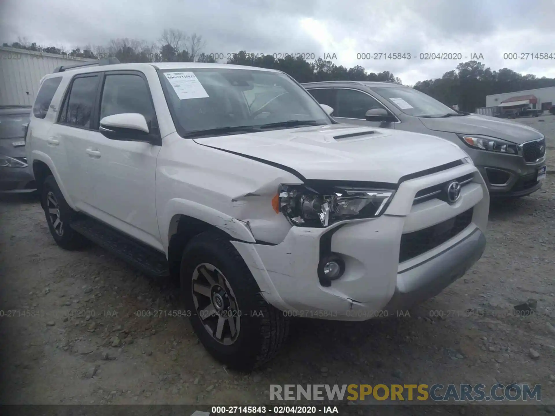 1 Photograph of a damaged car JTEBU5JR9L5774869 TOYOTA 4RUNNER 2020