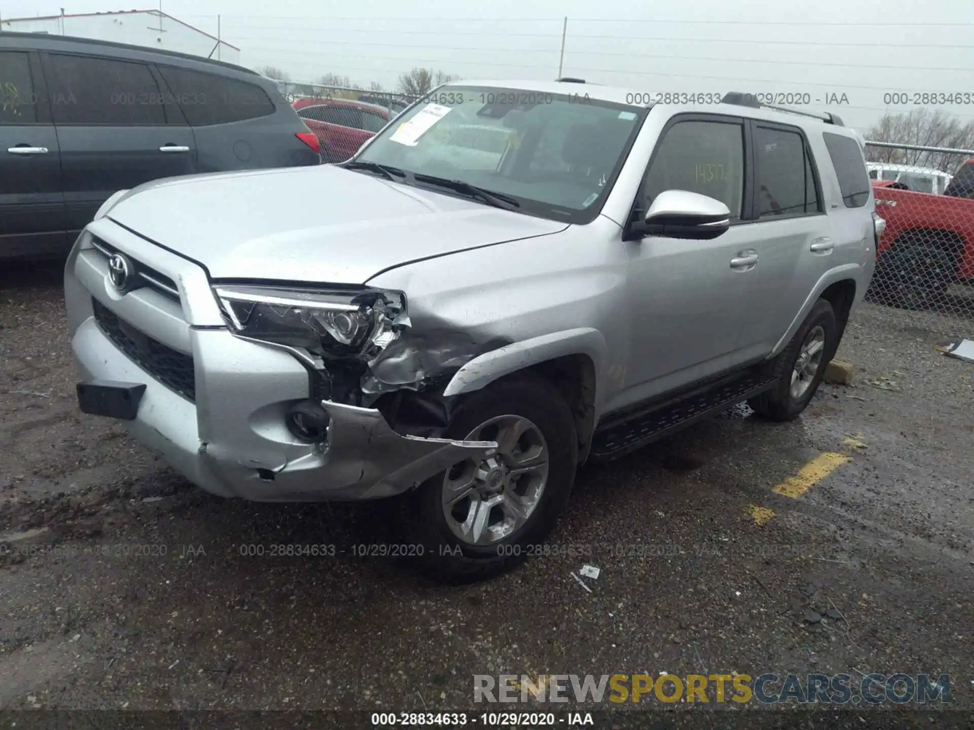 2 Photograph of a damaged car JTEBU5JR9L5775634 TOYOTA 4RUNNER 2020