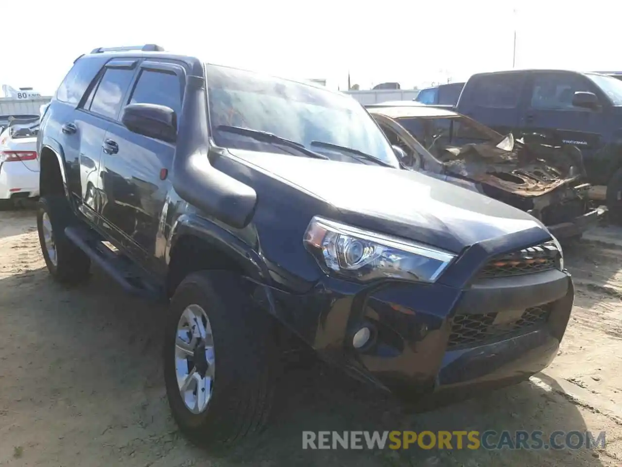 1 Photograph of a damaged car JTEBU5JR9L5777755 TOYOTA 4RUNNER 2020