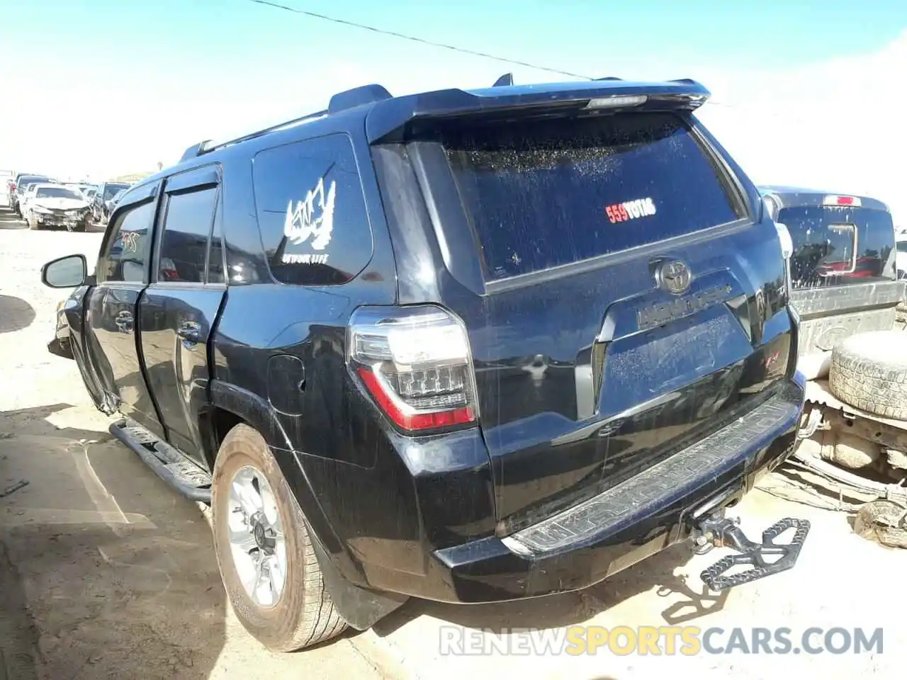 3 Photograph of a damaged car JTEBU5JR9L5777755 TOYOTA 4RUNNER 2020