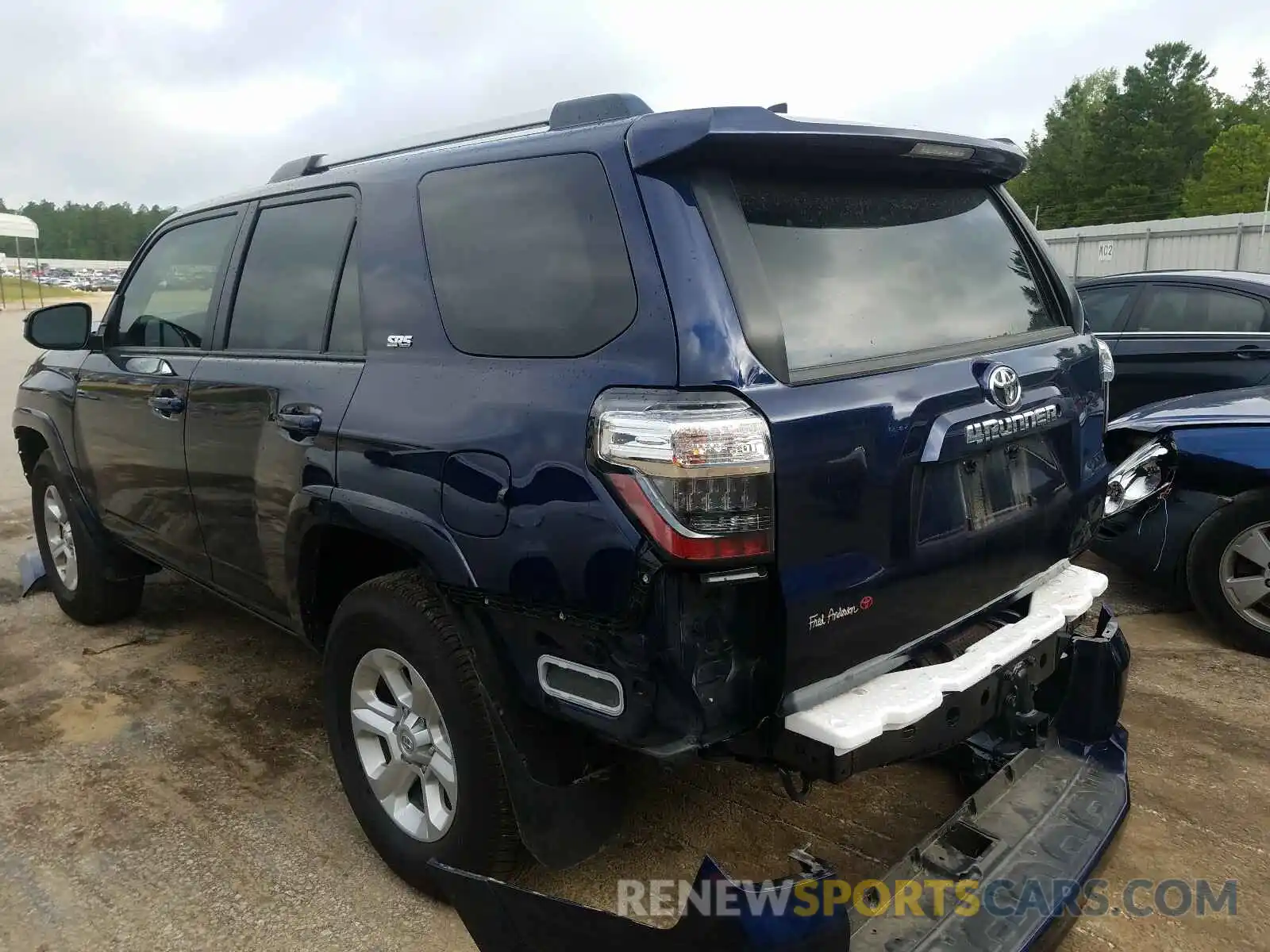 3 Photograph of a damaged car JTEBU5JR9L5783779 TOYOTA 4RUNNER 2020