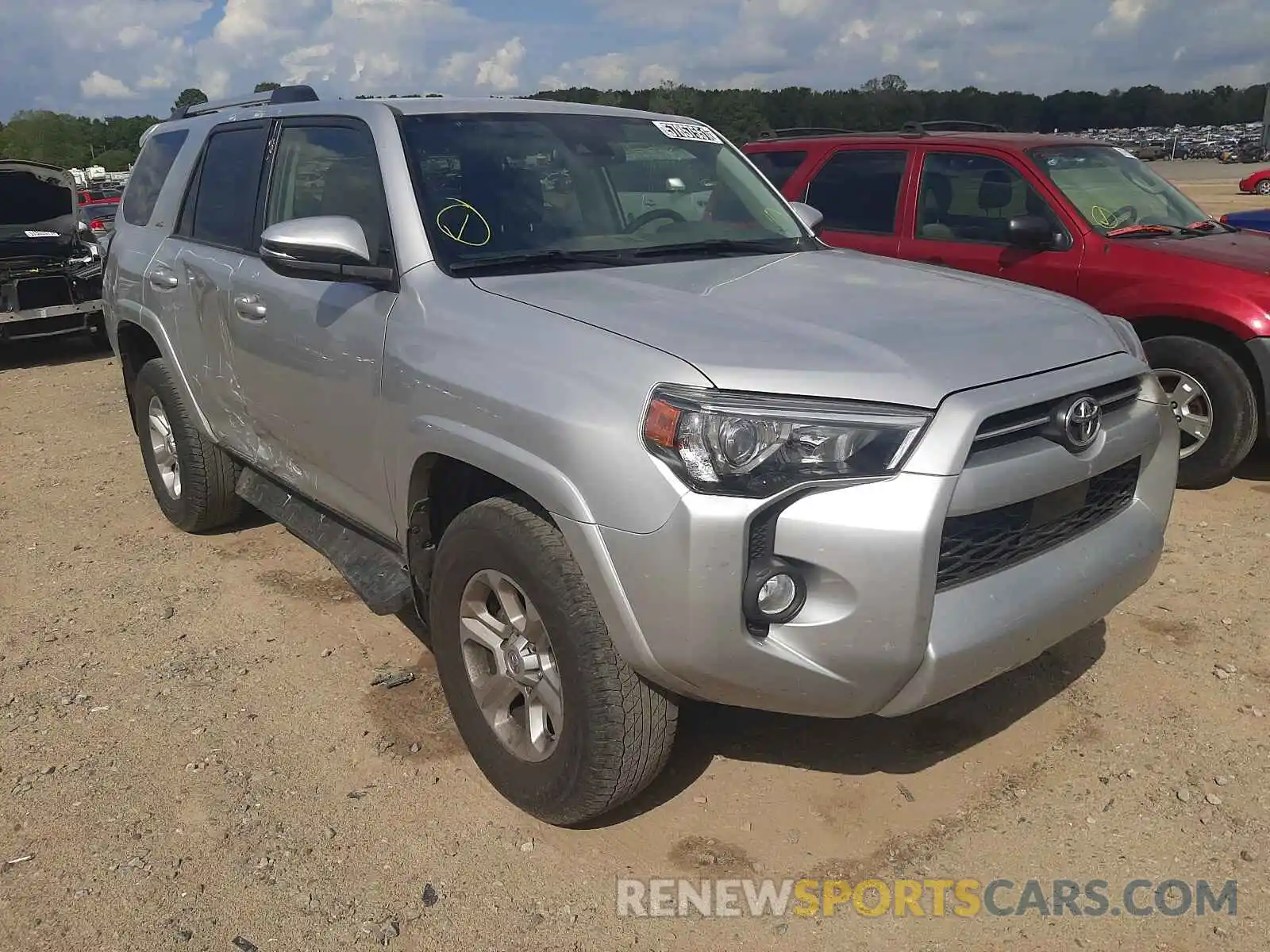 1 Photograph of a damaged car JTEBU5JR9L5786908 TOYOTA 4RUNNER 2020