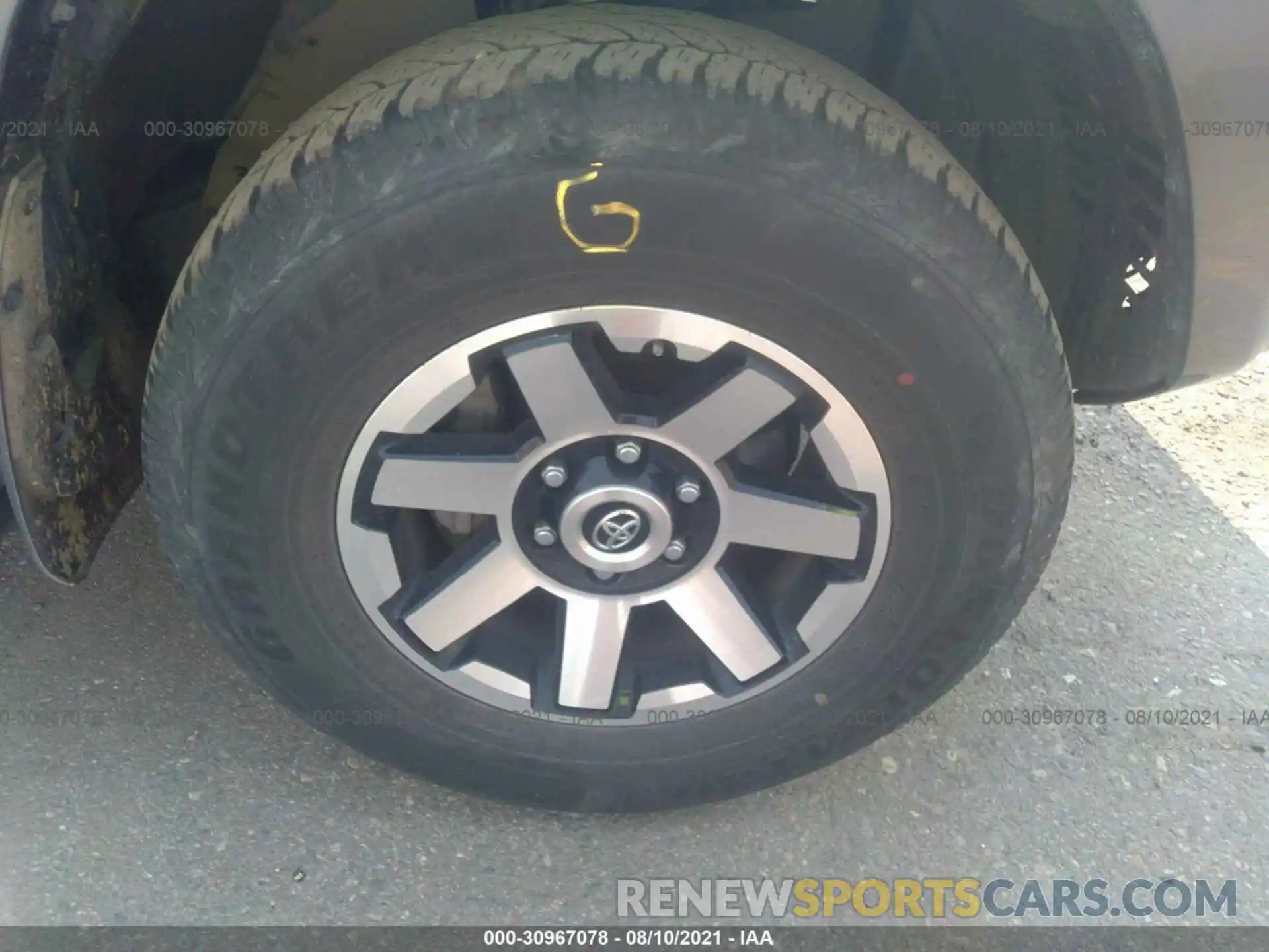 13 Фотография поврежденного автомобиля JTEBU5JR9L5788318 TOYOTA 4RUNNER 2020