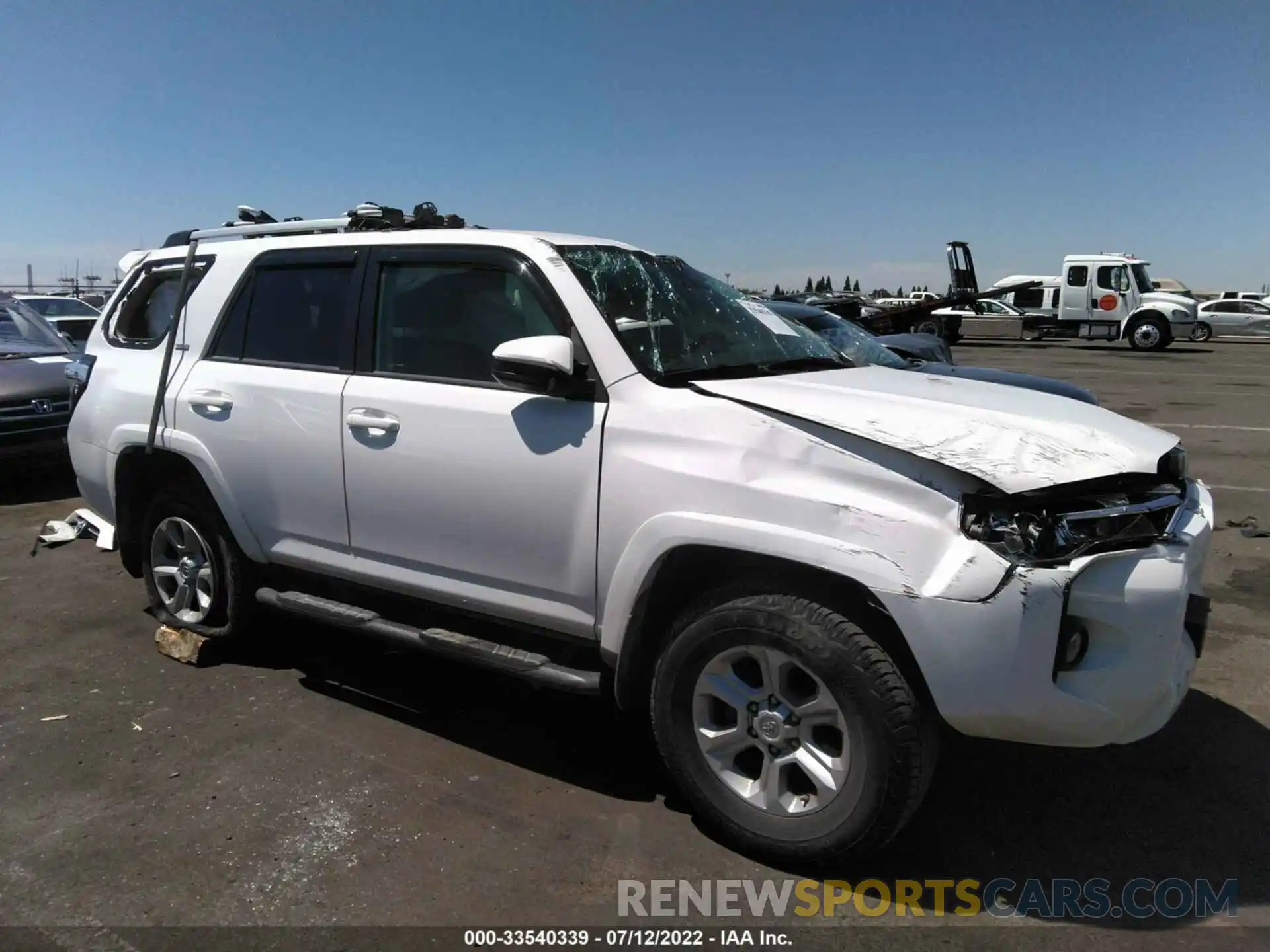 1 Photograph of a damaged car JTEBU5JR9L5790473 TOYOTA 4RUNNER 2020