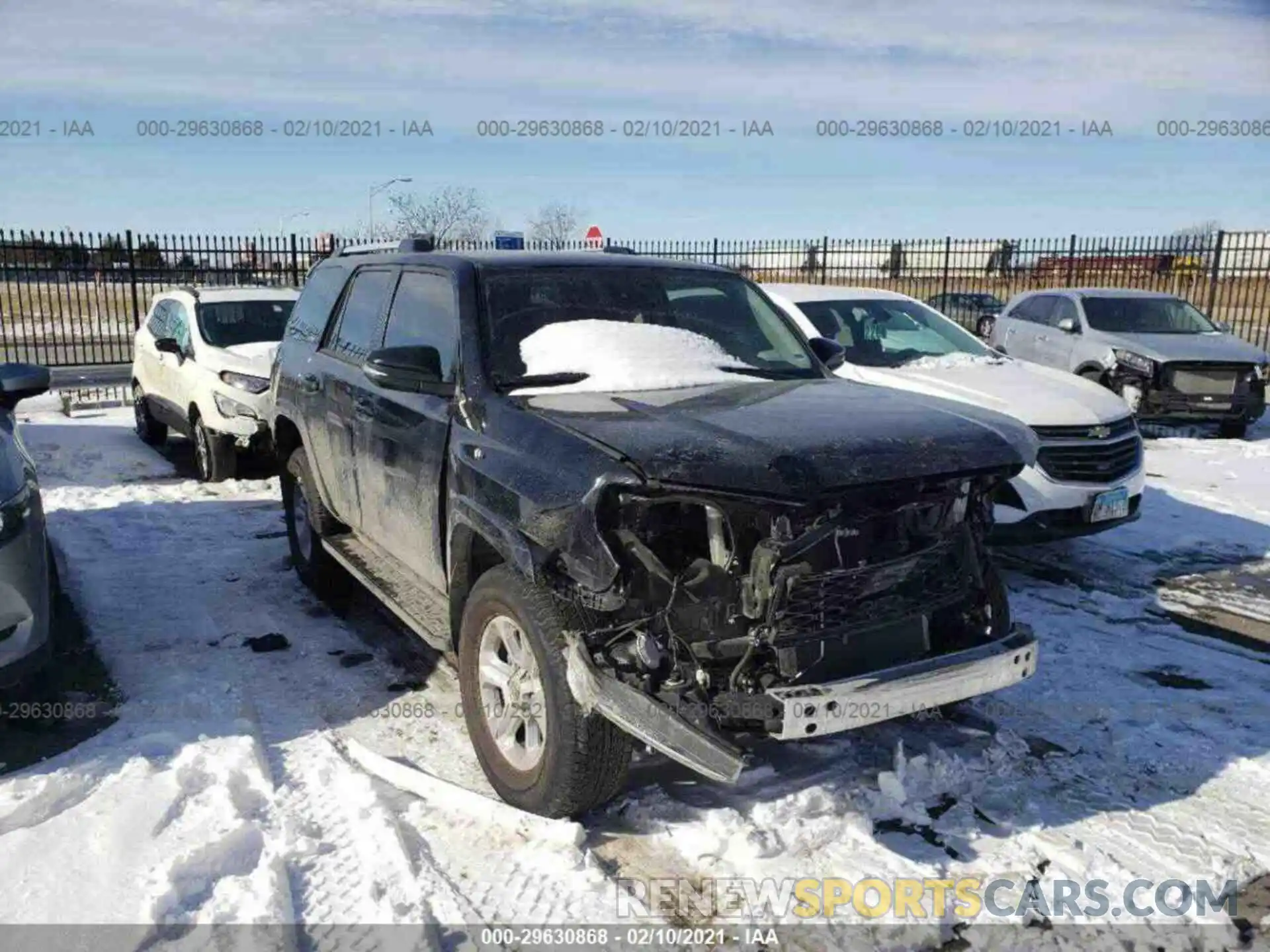 15 Photograph of a damaged car JTEBU5JR9L5791932 TOYOTA 4RUNNER 2020