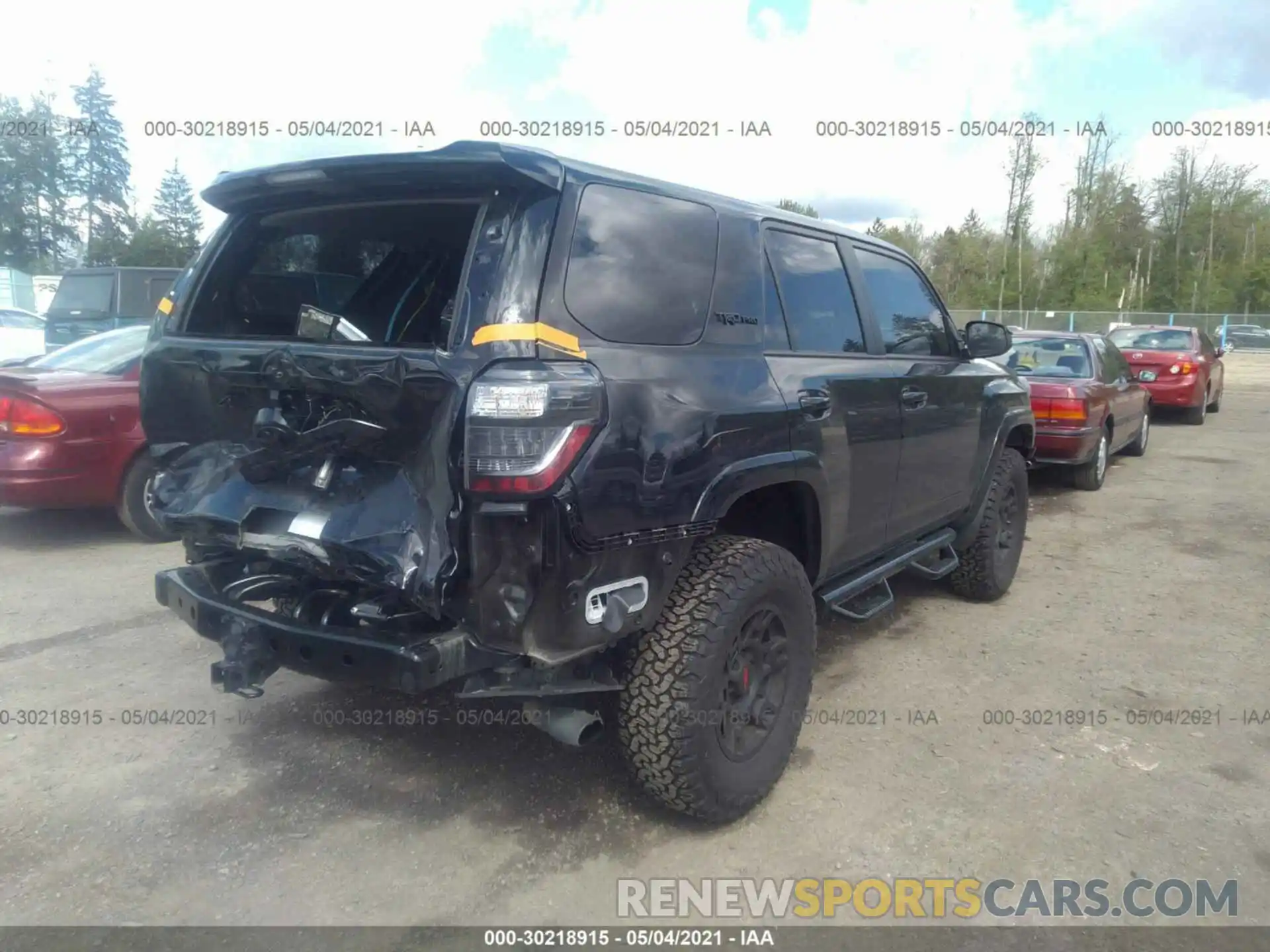 4 Фотография поврежденного автомобиля JTEBU5JR9L5791980 TOYOTA 4RUNNER 2020