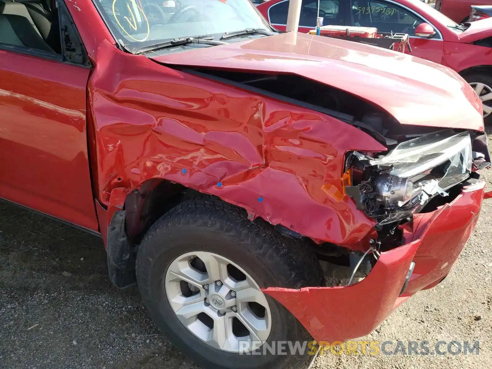 9 Photograph of a damaged car JTEBU5JR9L5806087 TOYOTA 4RUNNER 2020