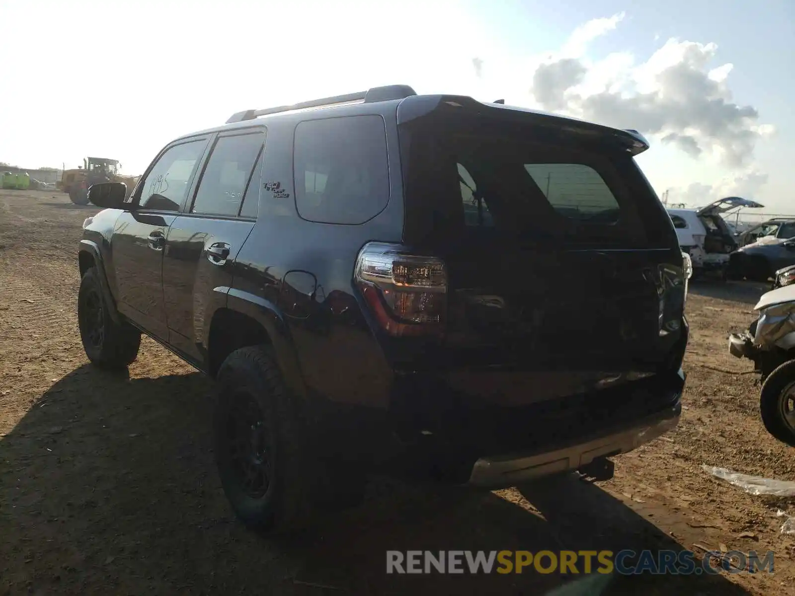 3 Photograph of a damaged car JTEBU5JR9L5807711 TOYOTA 4RUNNER 2020