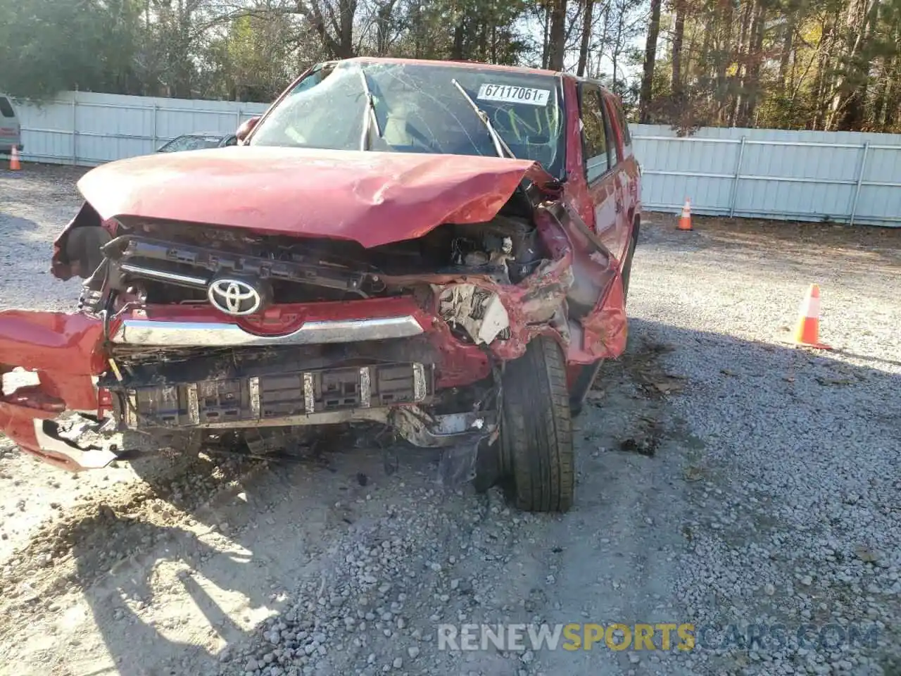 9 Photograph of a damaged car JTEBU5JR9L5818823 TOYOTA 4RUNNER 2020