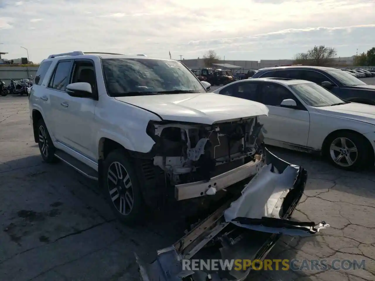 1 Photograph of a damaged car JTEBU5JR9L5822208 TOYOTA 4RUNNER 2020