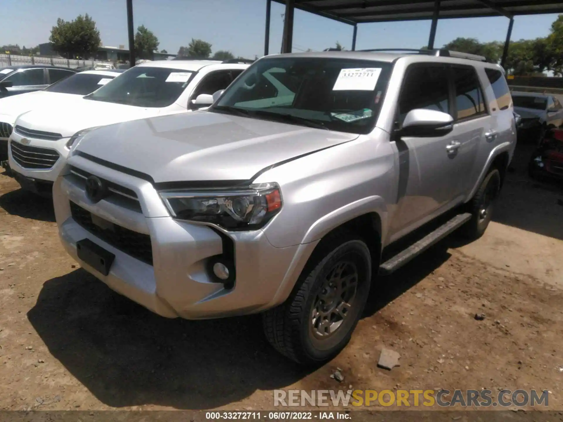 2 Photograph of a damaged car JTEBU5JR9L5825206 TOYOTA 4RUNNER 2020