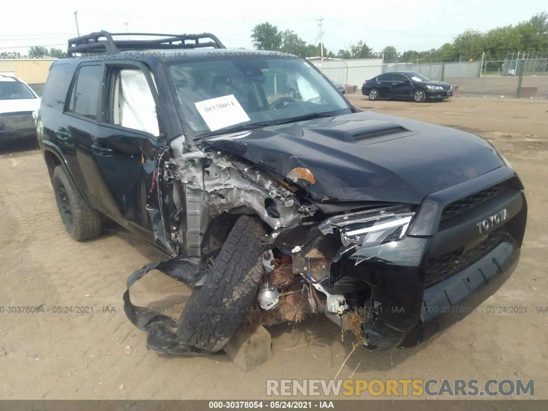 1 Photograph of a damaged car JTEBU5JR9L5830213 TOYOTA 4RUNNER 2020